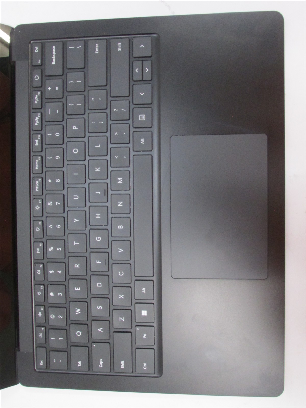 Microsoft Surface Laptop 5 1951 i5-1245U 2.5GHz 16GB RAM 512GB 13.5″ Win 11 Pro