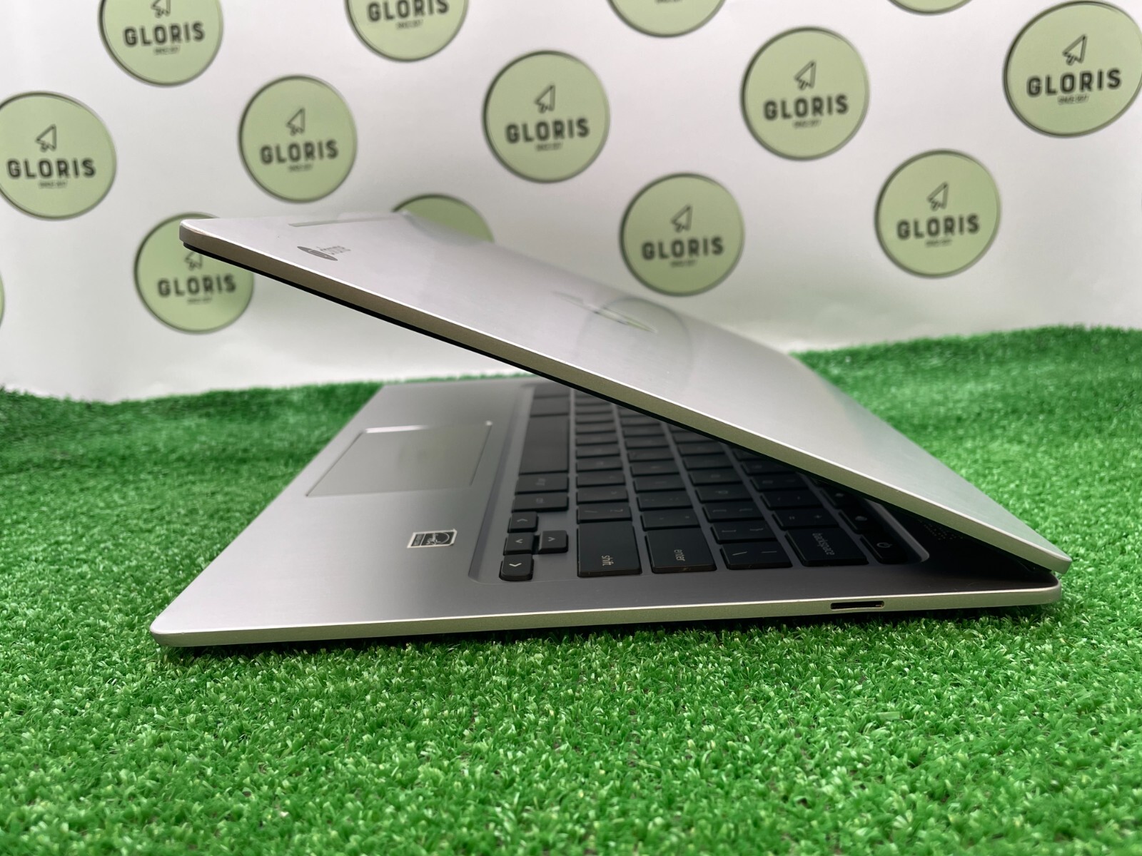 Used HP Chromebook 13 G1 Laptop Intel m7-6Y75 1.20GHz / 16GB RAM / 32GB SSD NT