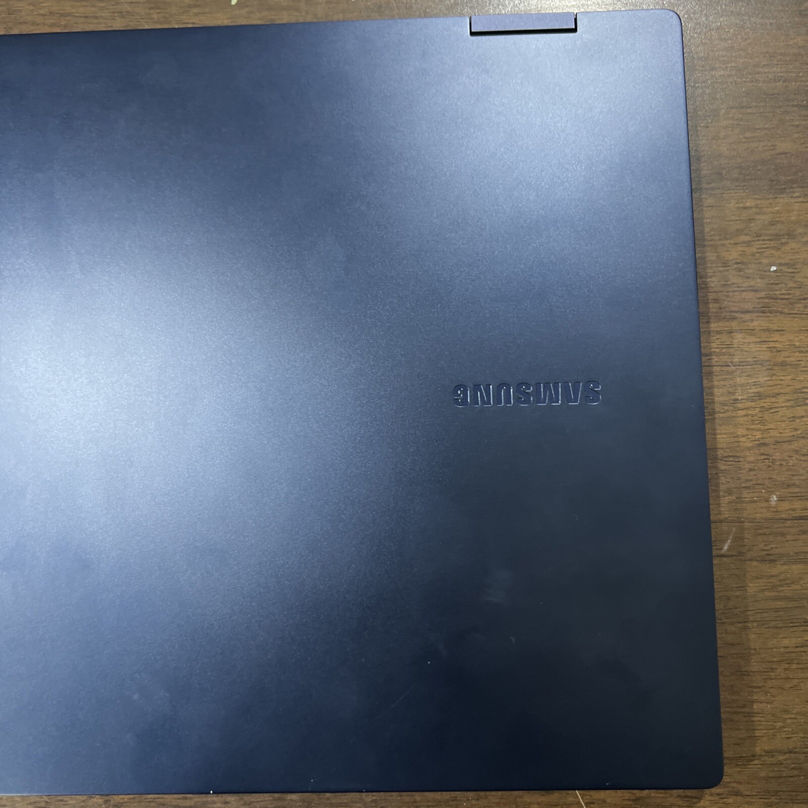 Samsung Galaxy Book Pro 360 NP950QDB-KB2US 15.6″ i7-1165G7 16GB 1TB ISSUE
