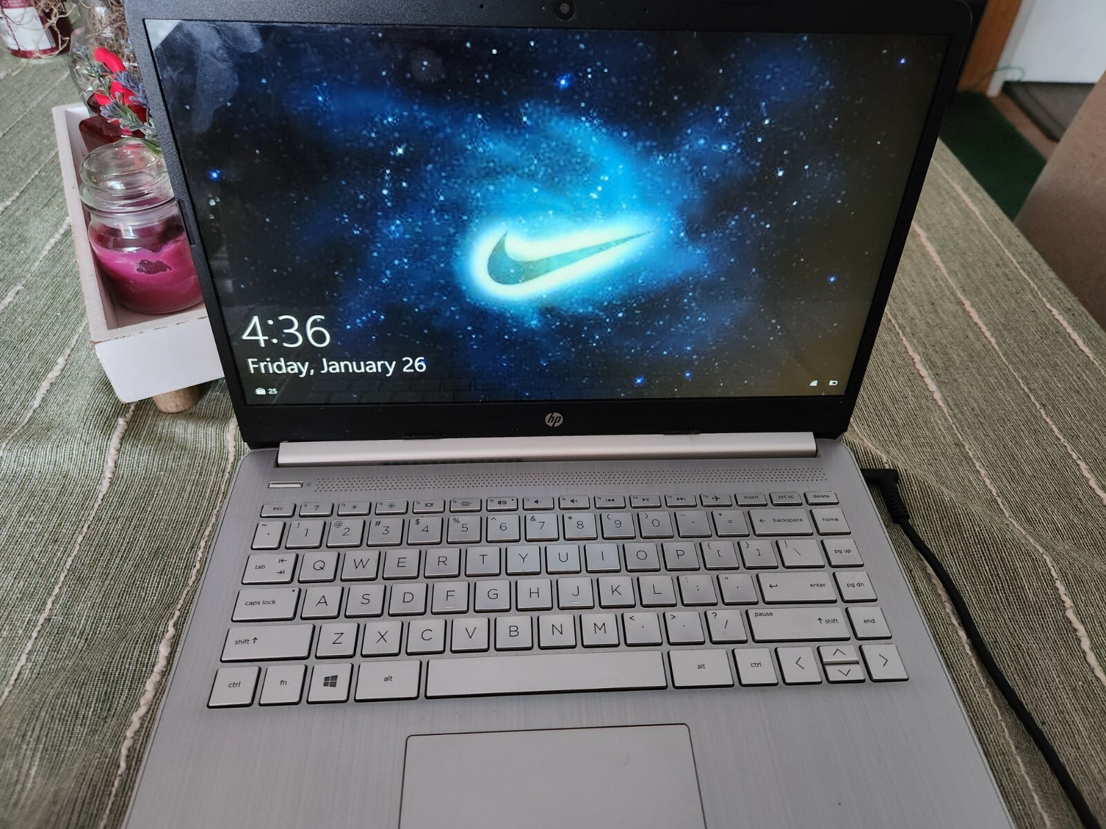 Hp Pavilion 15 used windows 10 home intel core i3 8gb ram