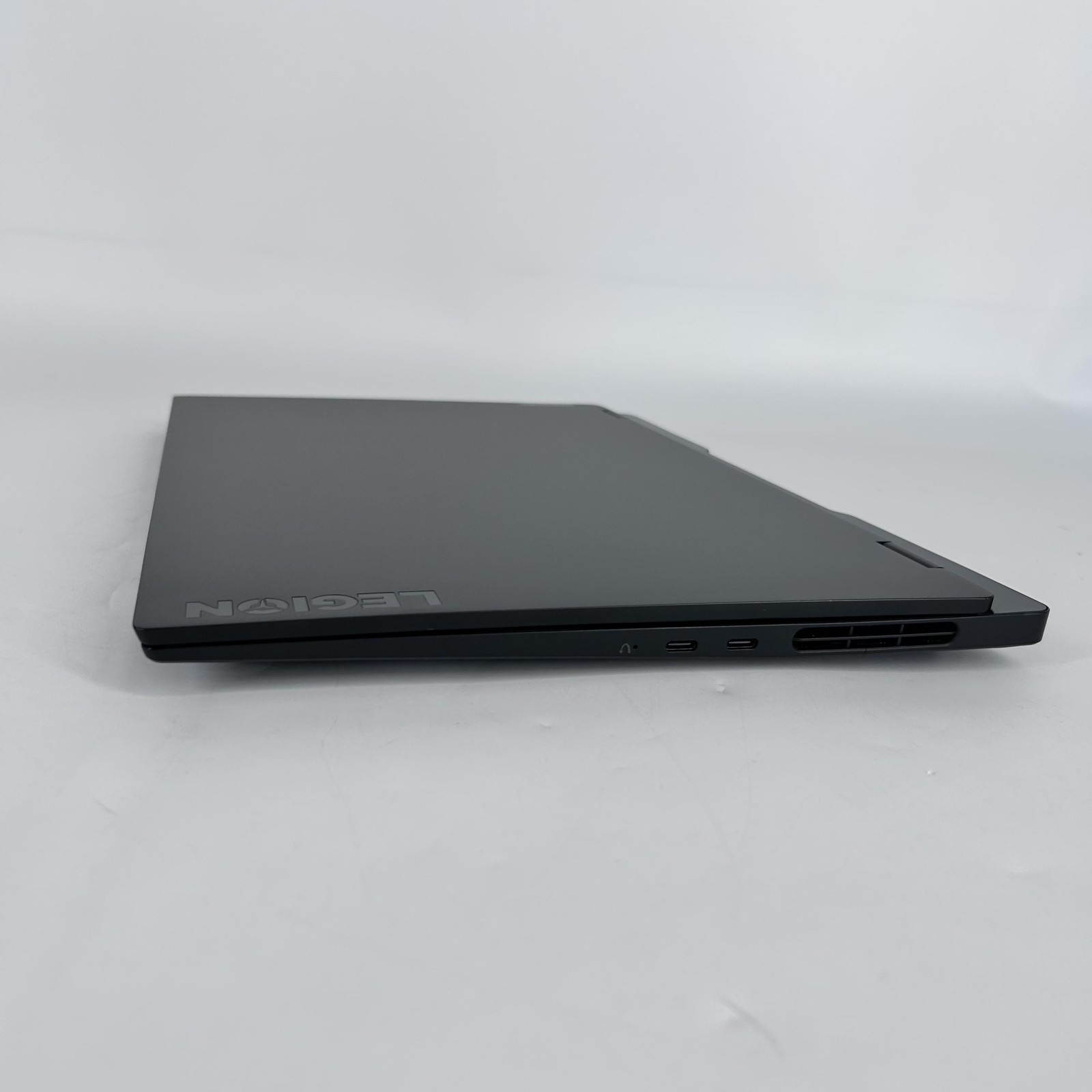 Lenovo Legion Slim 7 15.6 4K 3.3GHz Ryzen 9 5900HX 16GB 1TB SSD RTX 3050 Ti Good