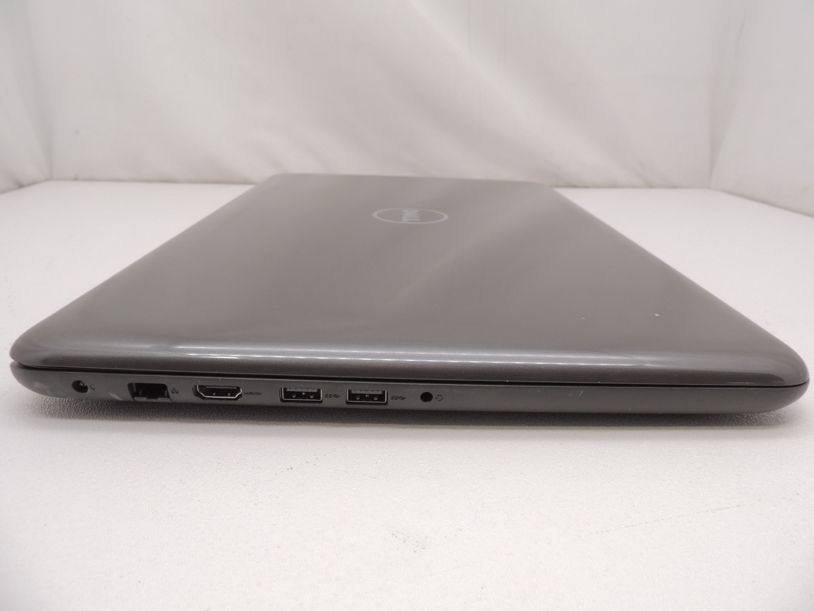 Dell Inspiron 17 5767 17.3 Wide Core i5 7200U 8GB 500G SSD Complete Laptop No OS