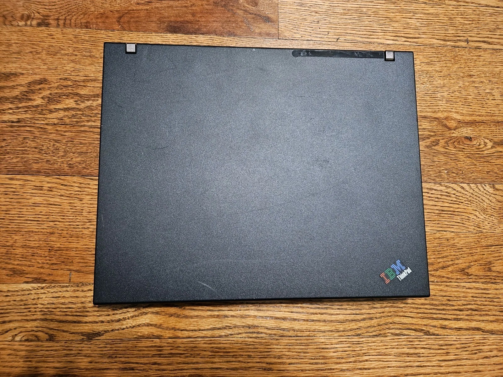Lot of 2 Old IBM ThinkPad R52 and T41 For Parts/ Repair AS-IS