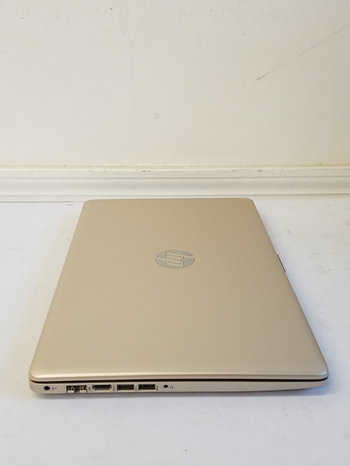 HP 15-db0007ds Laptop – AMD A9-9425 – 8GB RAM – 128GB SSD – Windows 10