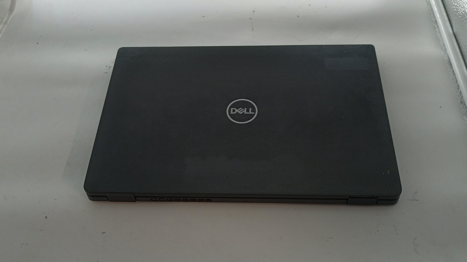 9089 Latitude7410 w/charger.i5-10310U.8GB RAM 128GB NVMe.14″FHD.W11 Pro