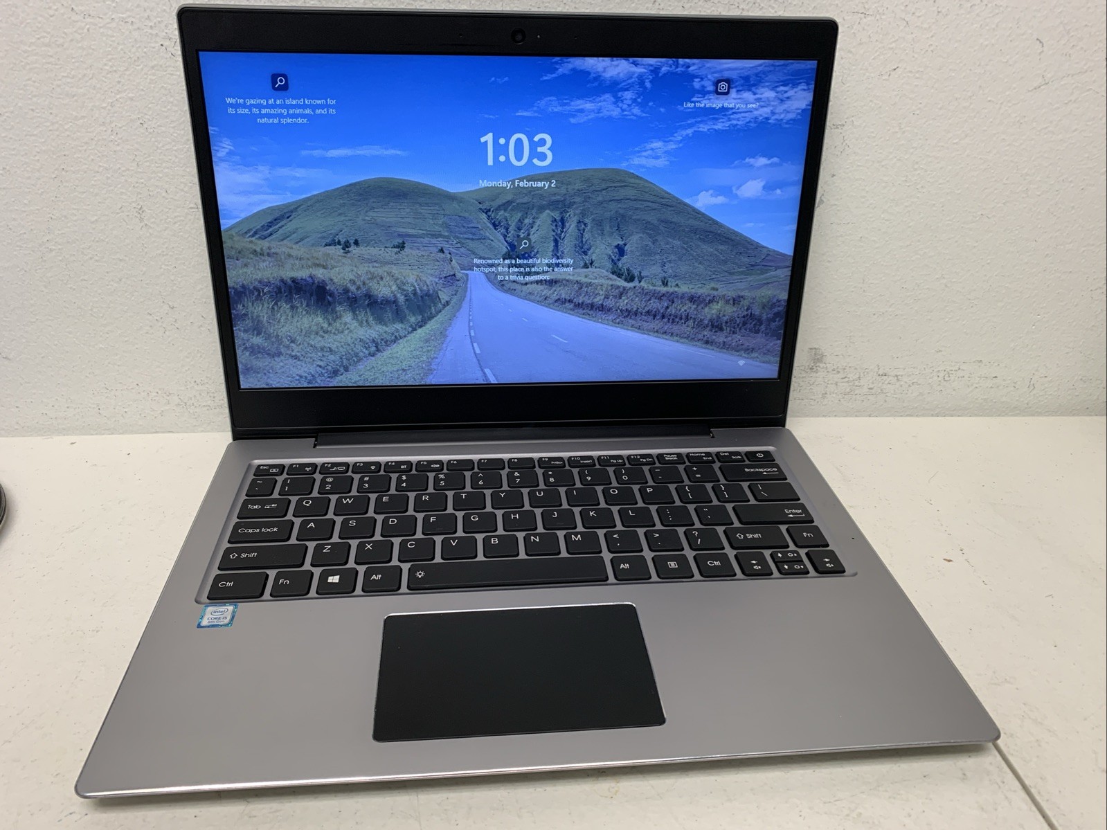 ByteSpeed W1 15.6″ i3-8130U 8GB Ram 256GB SSD Windows 11 Pro