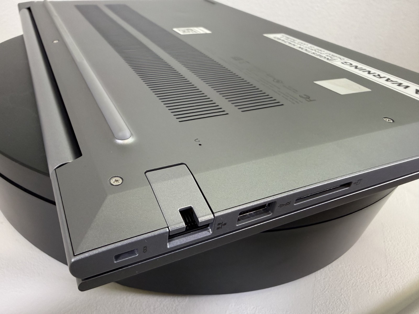 Lenovo ThinkBook 14 G7 ARP 14″ Touch AMD Ryzen 5 7535HS 16GB 512GB
