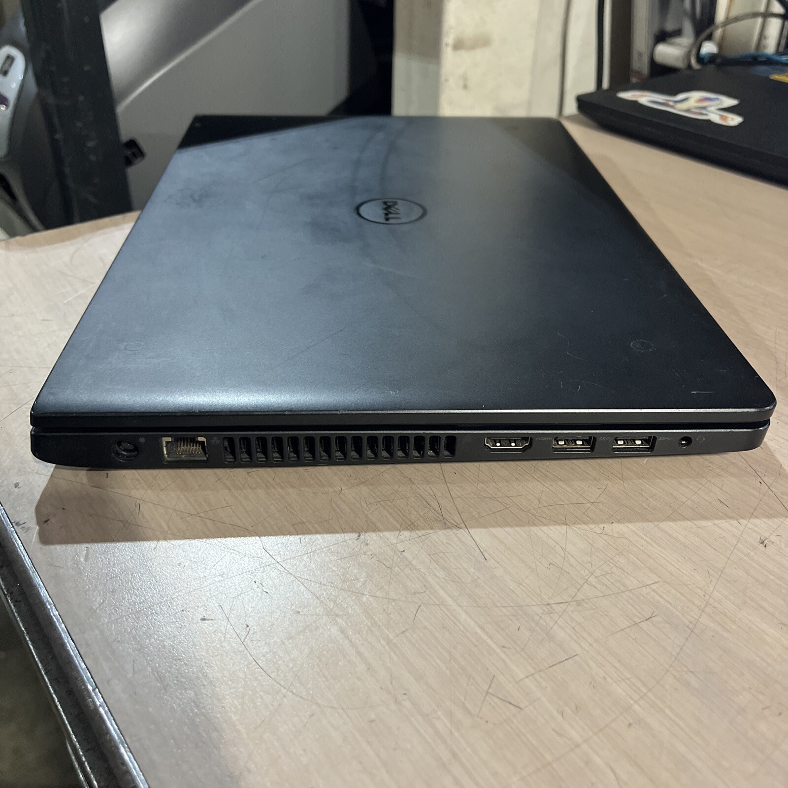DELL LATITUDE 3470 INTEL CORE I3-6100U 2.30GHZ 4GB RAM NO HD “