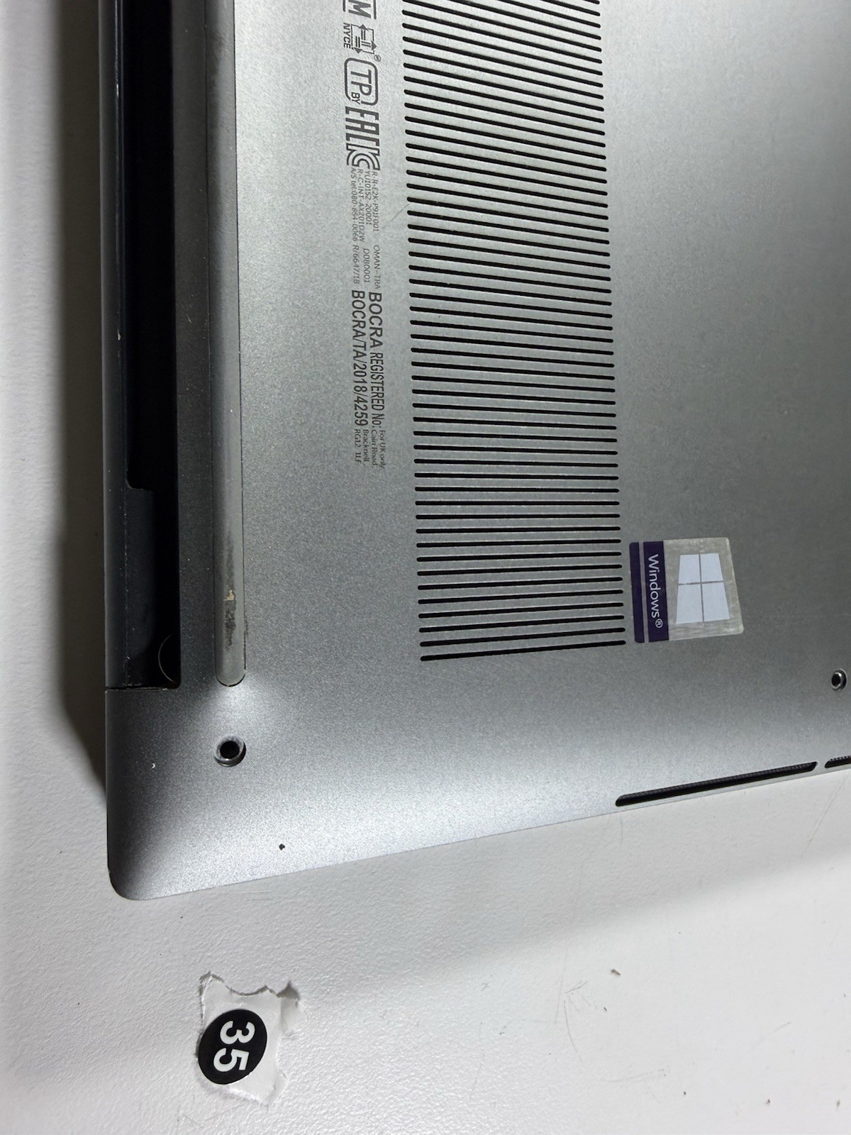 DELL PRECISION 5550 I7-10875H 512GB 16GB NVIDIA T2000 WIN 11 PRO NO BATTERY