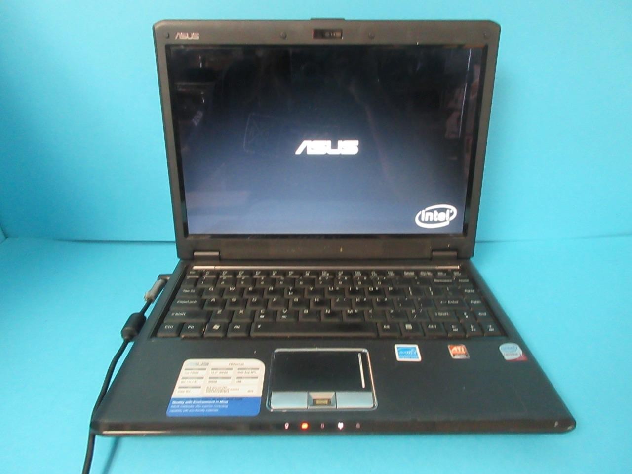 ASUS F6V Laptop DUO P8600 13.3″ WXGA 320GB 4GB Memory