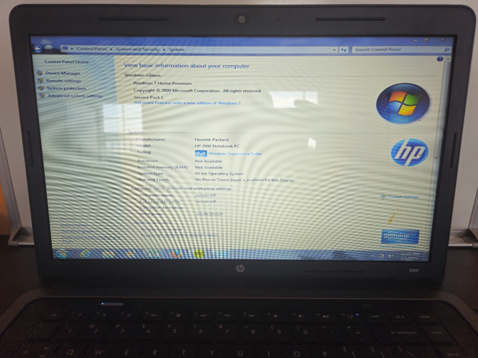 hp 2000 notebook pc | Gray In Color. Holds Charger Good.