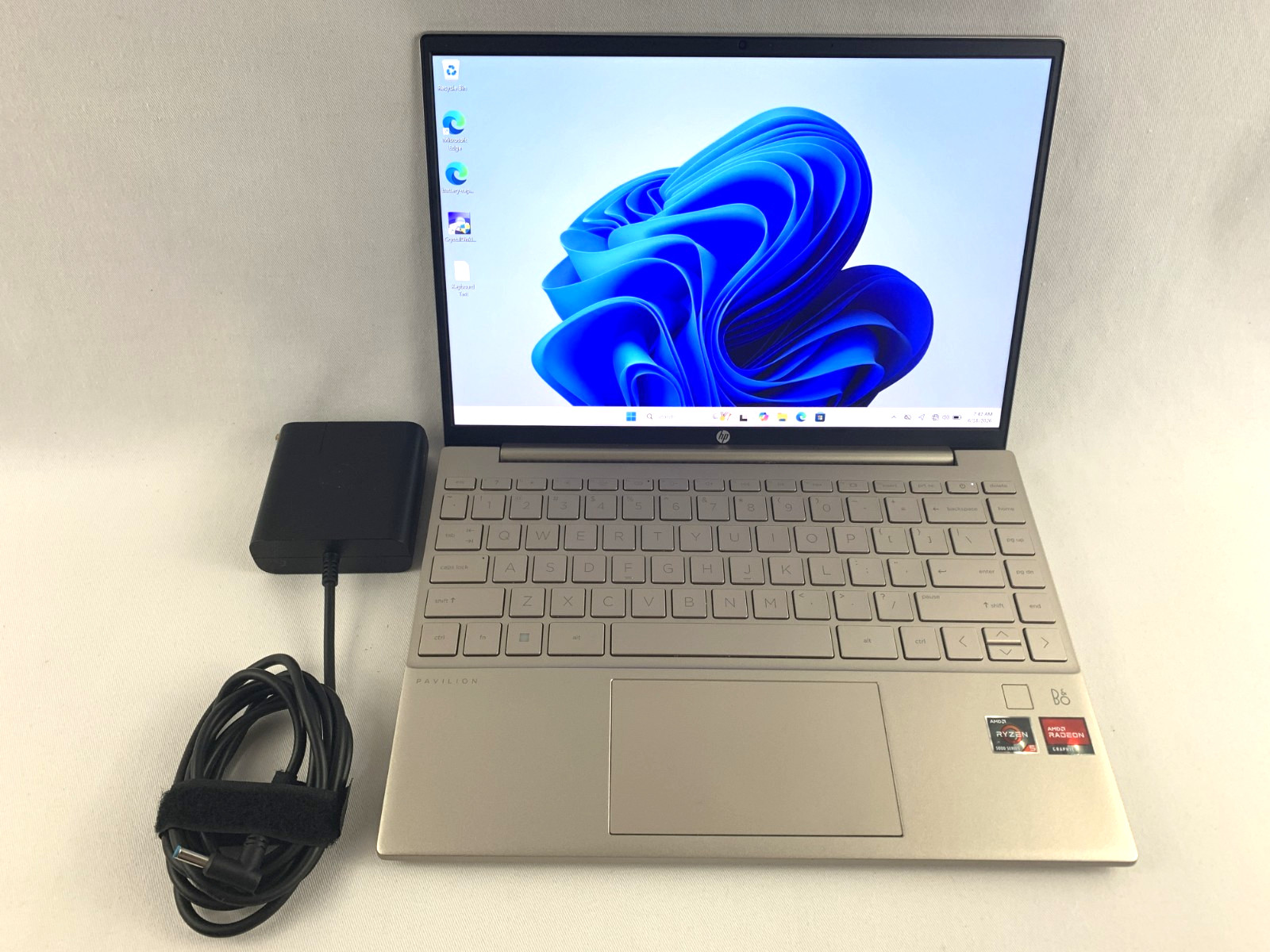 HP Pavilion Aero 13z-be100, AMD Ryzen 5 2.3GHz, 8GB RAM, 256GB SSD, Wifi Issue