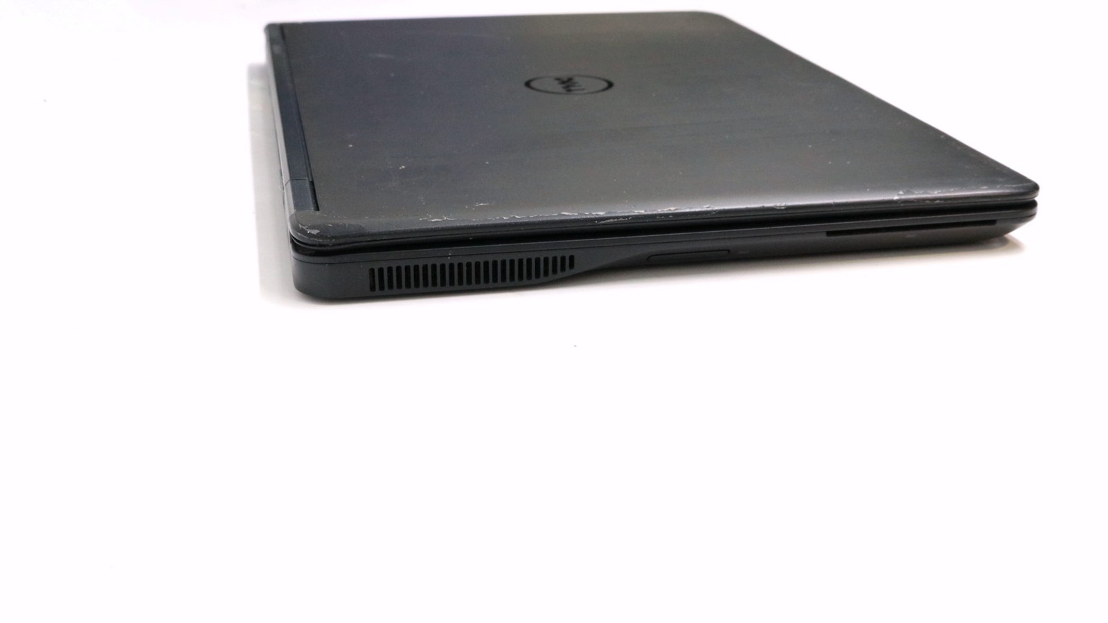 Dell Latitude E7450 14″ i5-5300u 16GB 256GB – Fair READ DESC