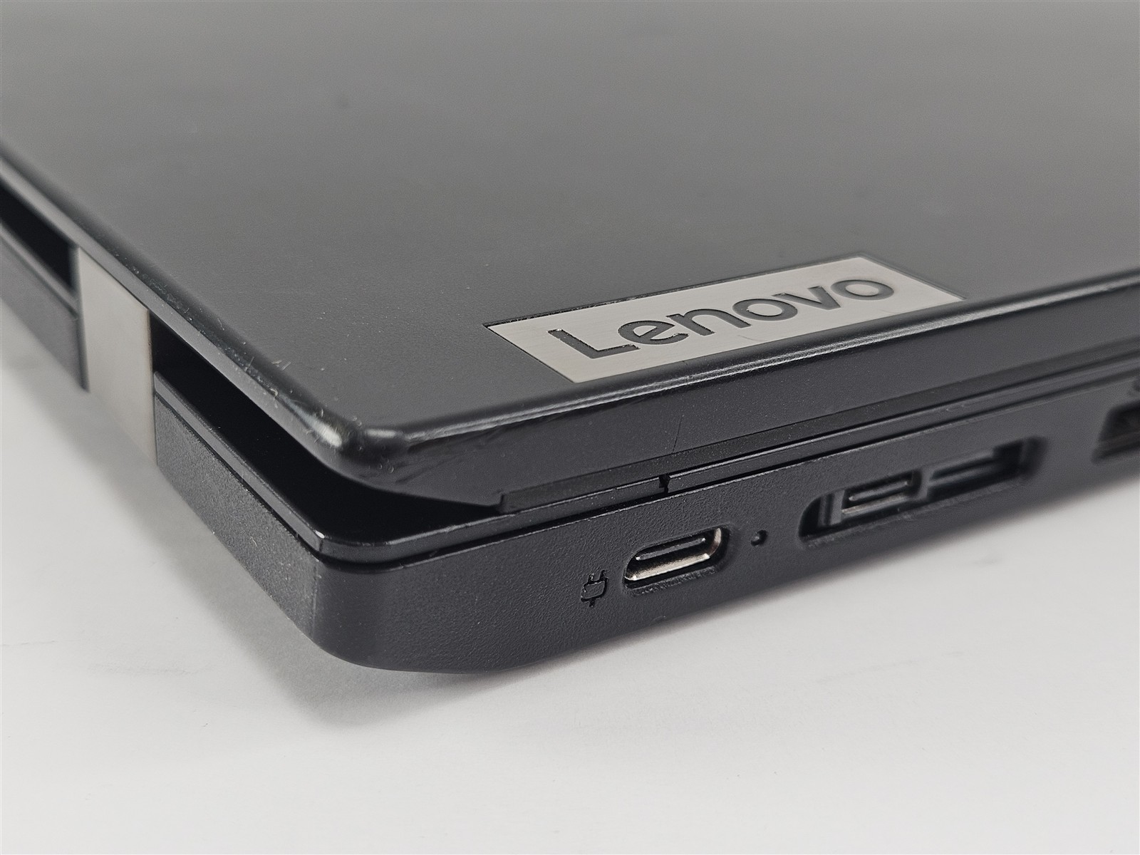 Lenovo ThinkPad L15 Gen 2 Ryzen 5 Pro 5650U 16GB 512GB SSD 15.6″ Business Laptop