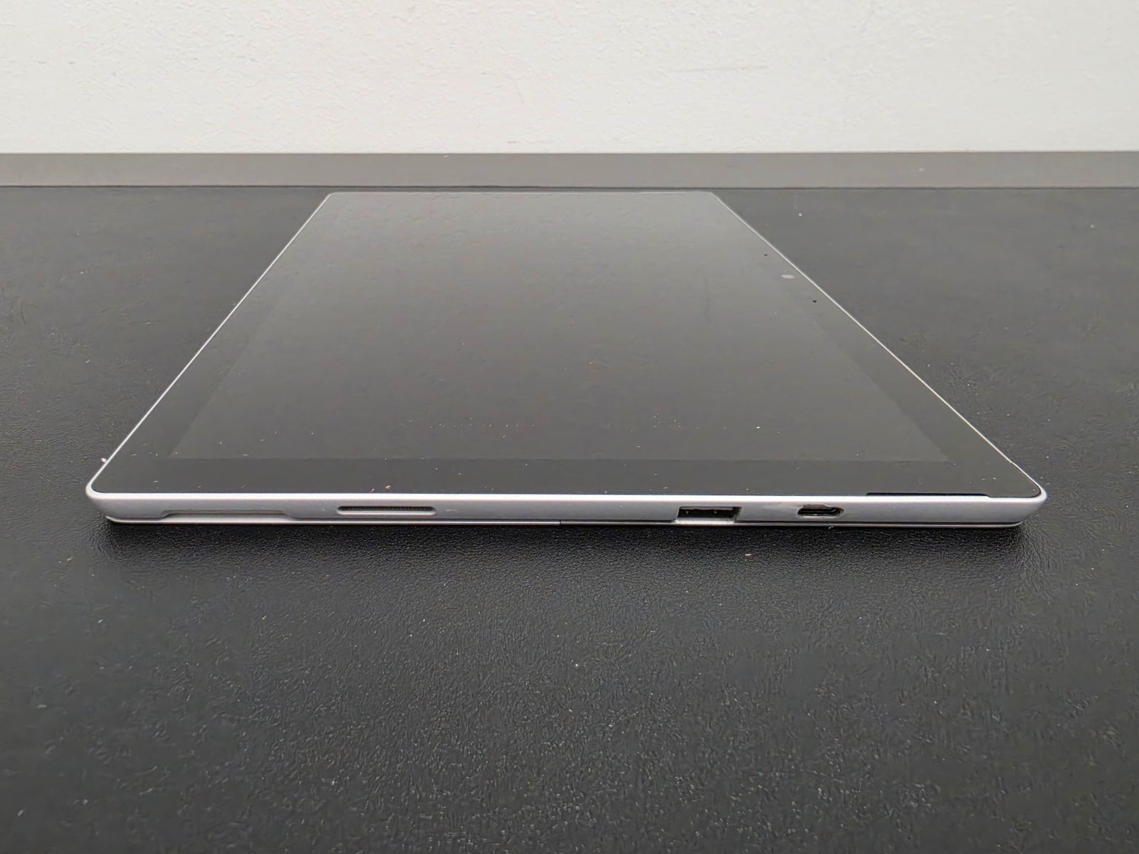 Microsoft Surface Pro 7+ i5-1135G7 16GB Ram 256GB SSD Win 11 Pro