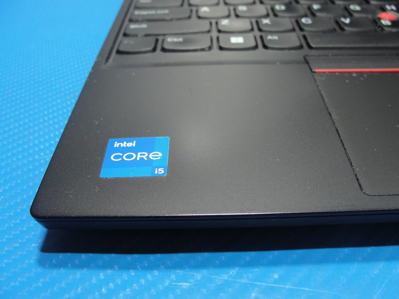 Lenovo ThinkPad E15 Gen 4 15.6″ FHD Intel i5-1235U 1.3GHz 8GB 512GB SSD W11P+PA