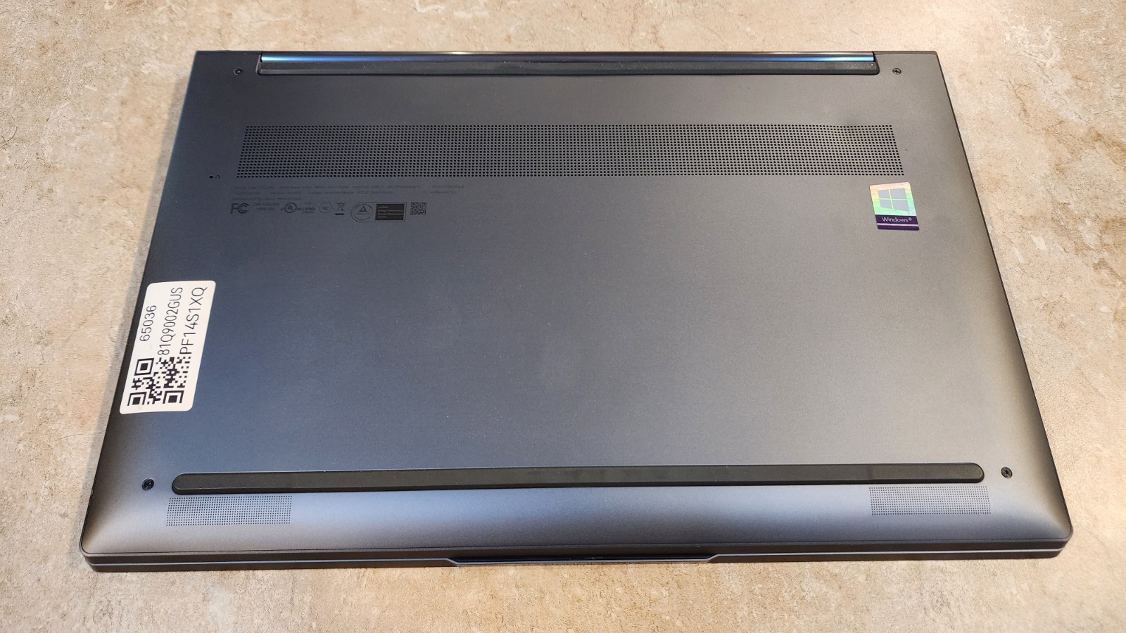 2-in-1 Touch Lenovo Yoga C940-14IIL 14″ FHD i7-1065G7 512GB SSD 12GB RAM