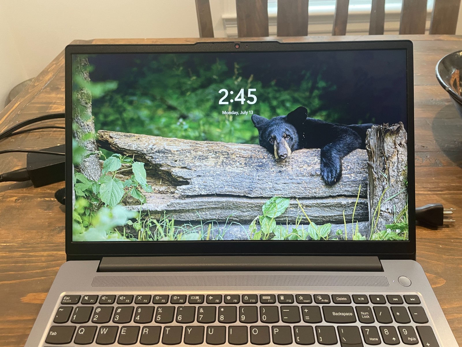 Lenovo IdeaPad slim 3 15ian8