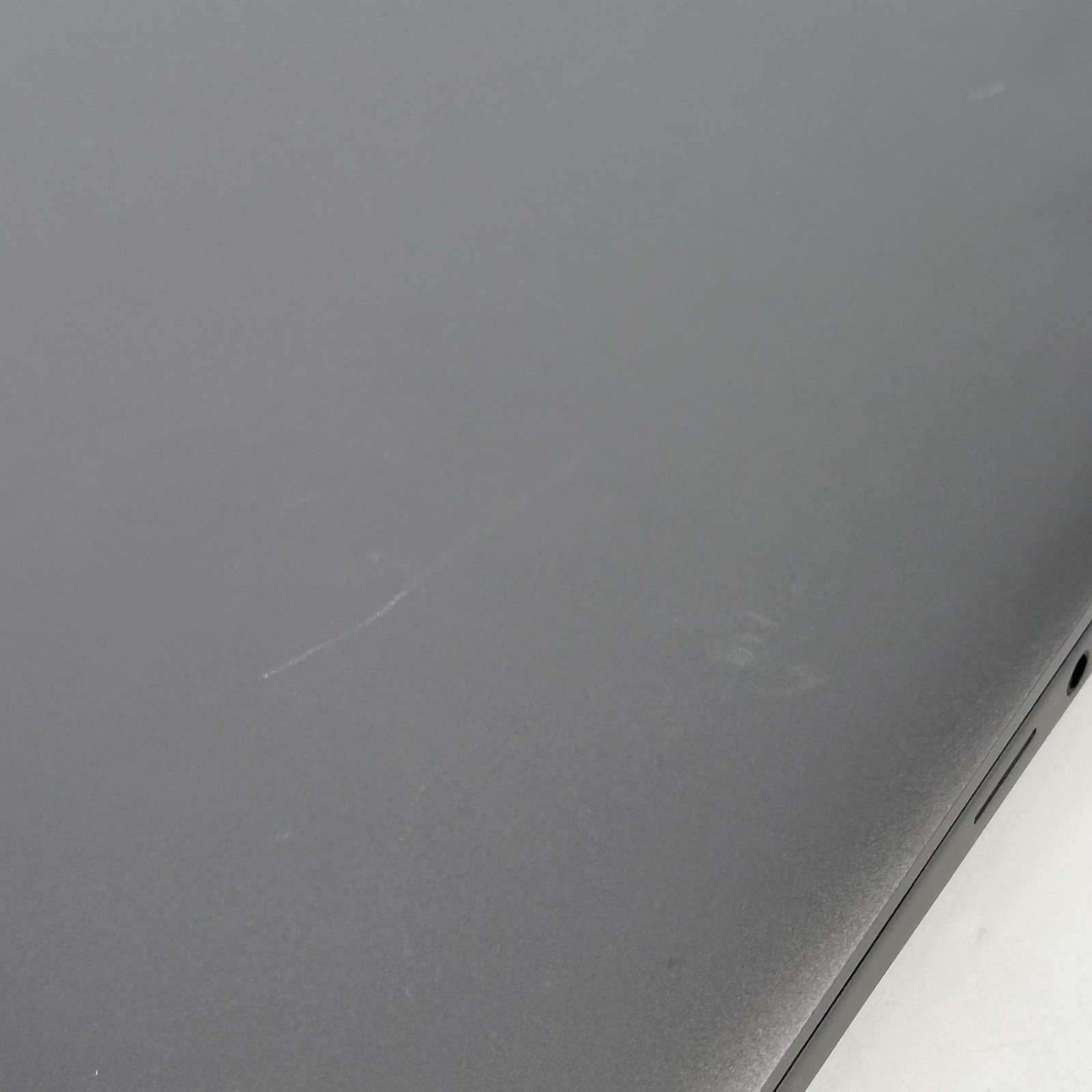 HP ZBook 15u G5 15.6 FHD i7-8550U 1.80GHz 16GB 512GB SSD AMD Radeon Pro WX 3100