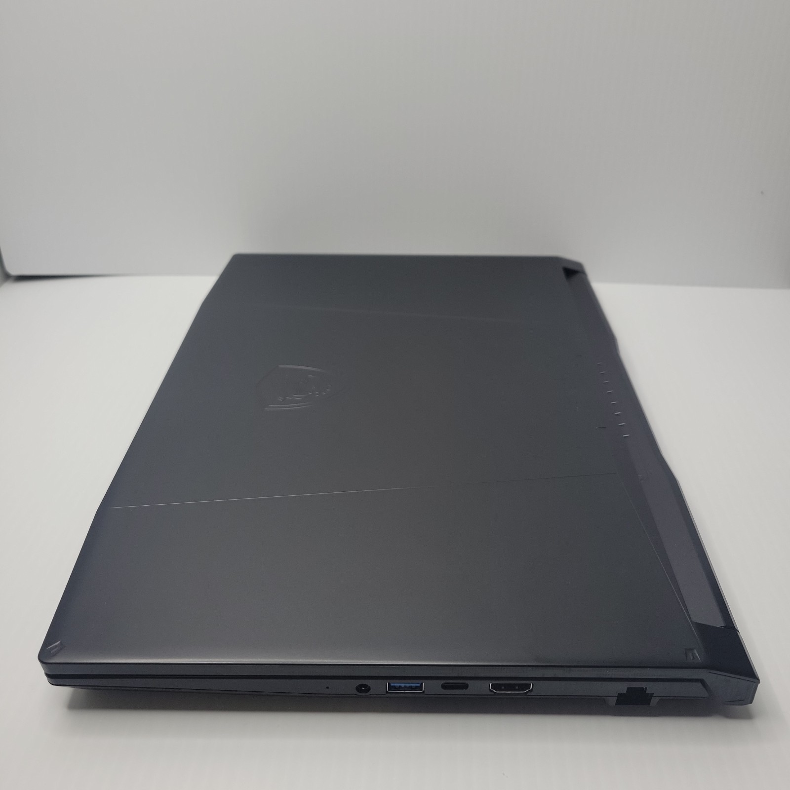MSI Katana A15 AI B8VF 15.6″ Ryzen 8945HS RTX 4060 16GB Ram 1TB SSD Win 11 Home