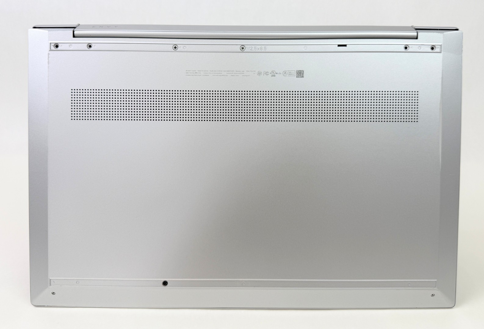 HP Envy 17m-cg1013dx 17.3″ FHD i7-1176G7 12GB 512GB SSD W11H – Read Issue