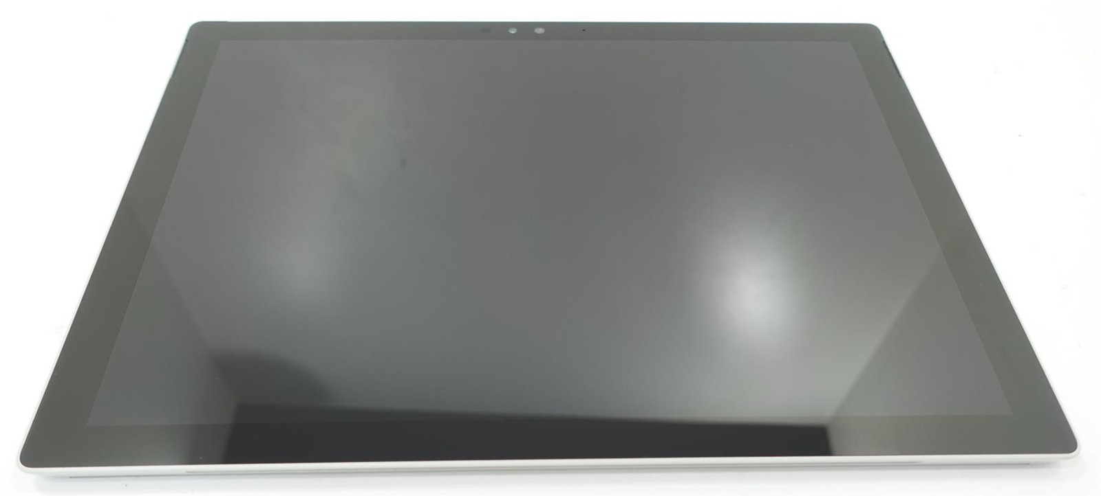 Microsoft Surface Pro 4 1724 12.3″ Core i7-6650U 2.20GHz 8GB 256GB SSD