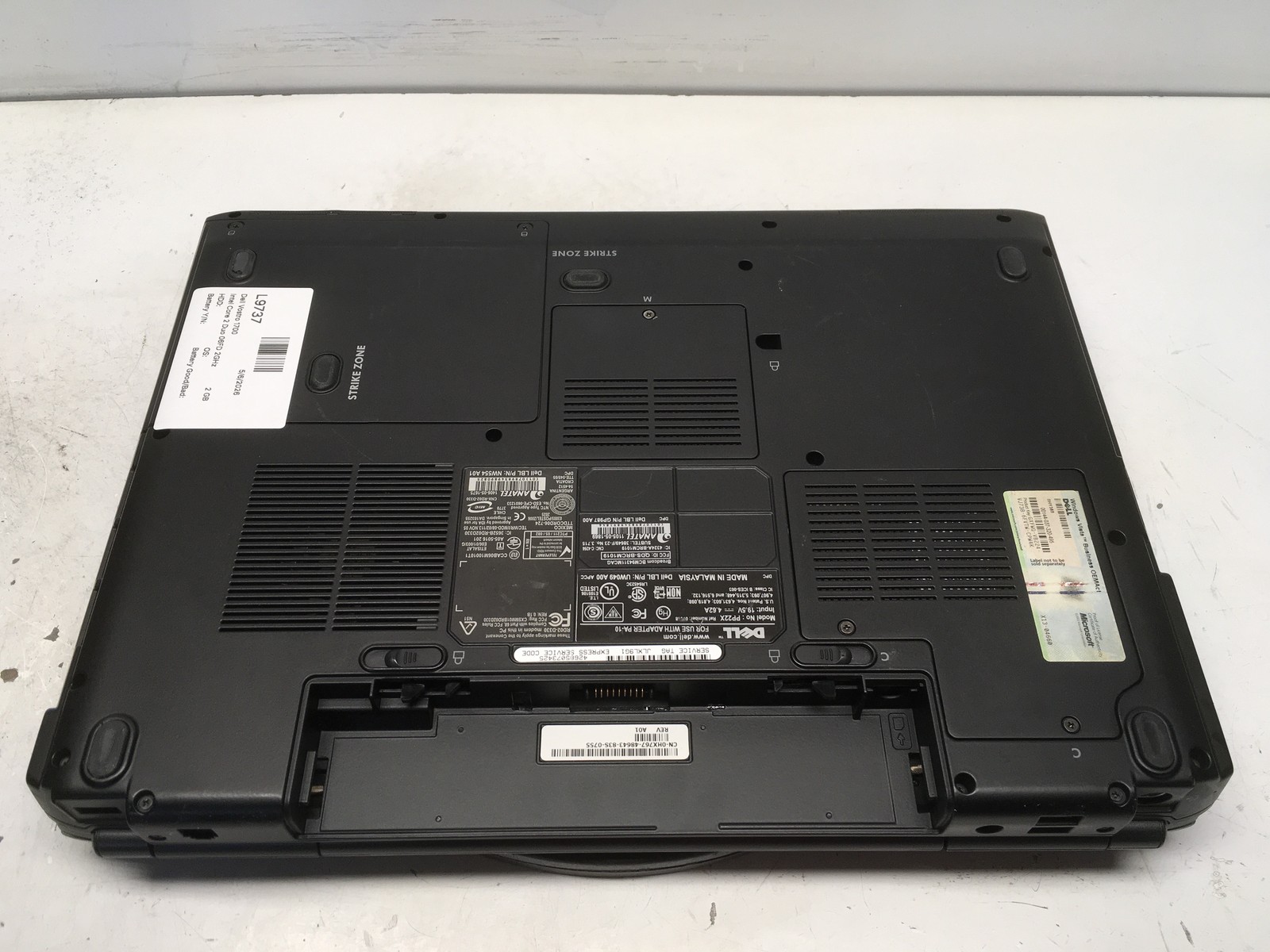 Dell Vostro 1700 Intel Core 2 Duo 06FD 2GHz 2 GB NO HDD No Batt