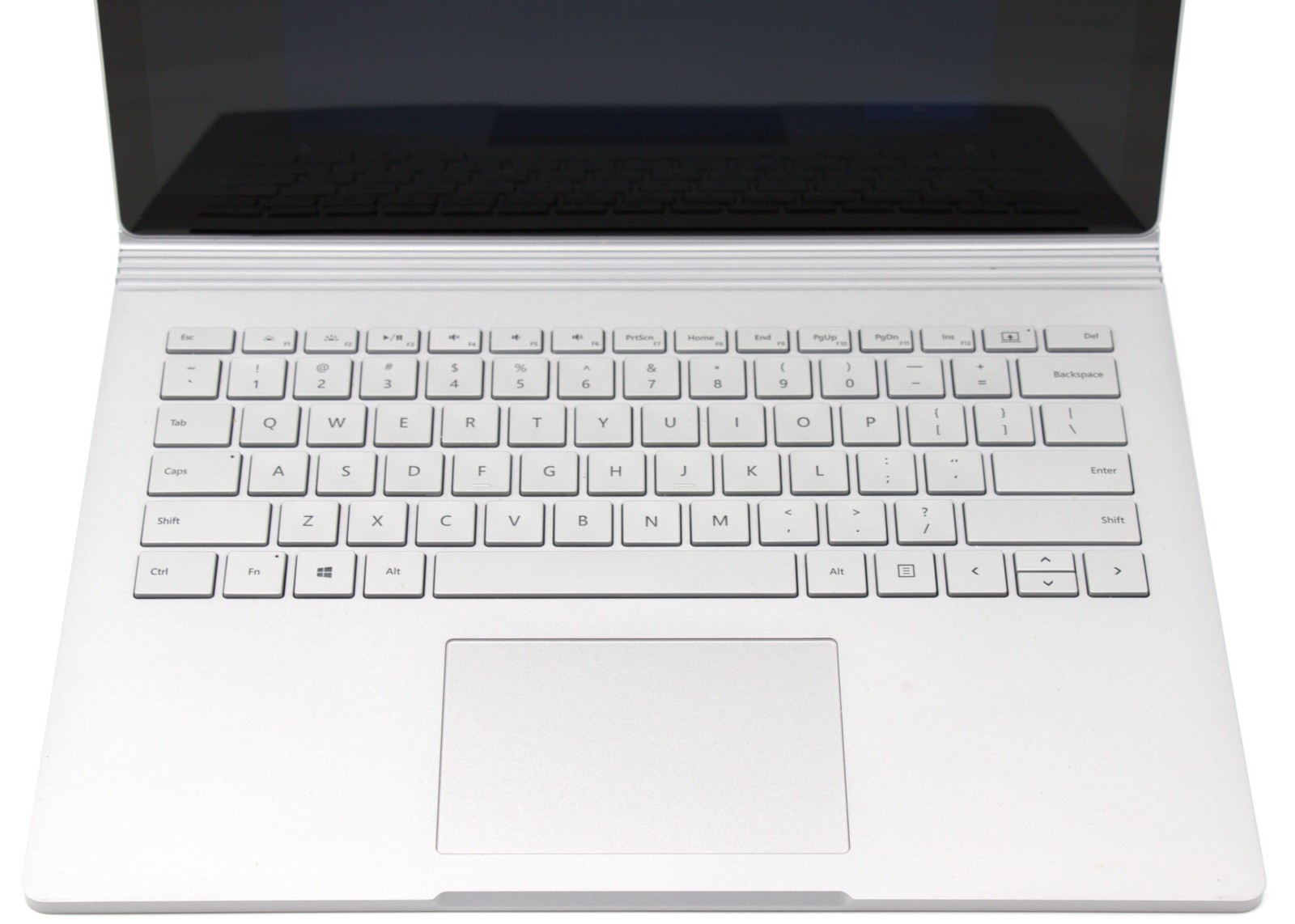 Microsoft Surface Book 13.5″ i7 6600U – GeForce 940M – 16GB RAM – 512GB SSD