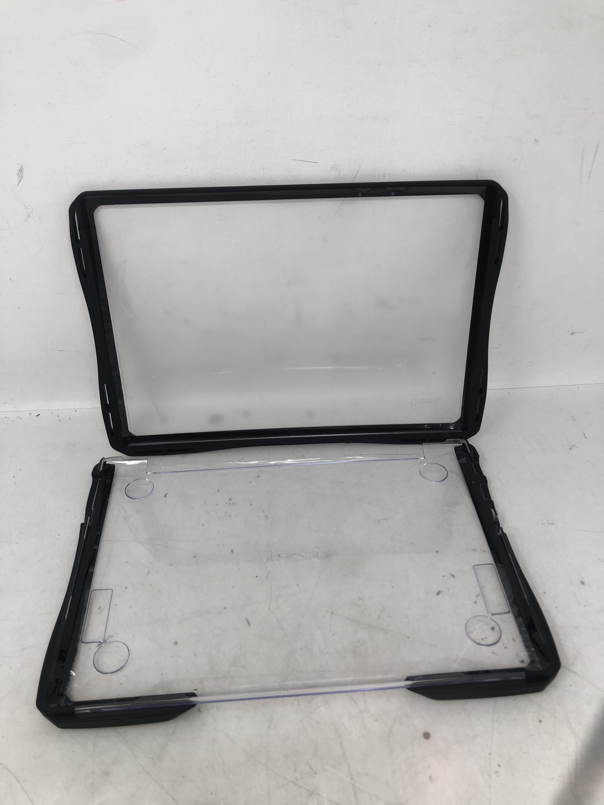 UZBL Air Hard Shell Case For HP ChromeBook 11 G9/G8 Protective Clear Cover 1Pk