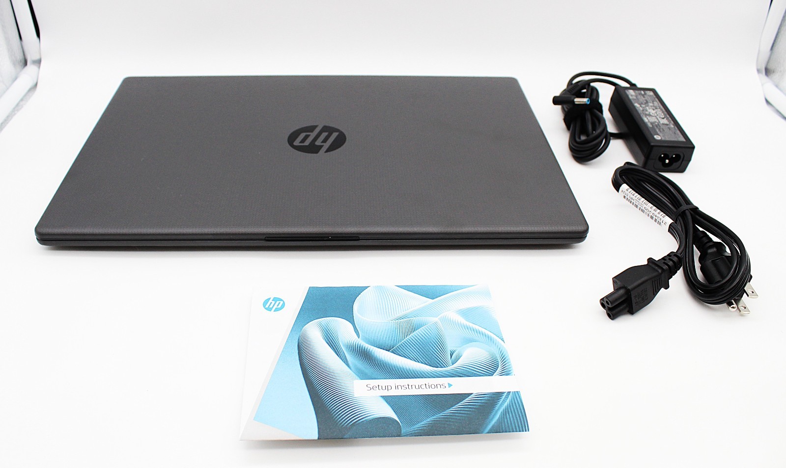 HP 255 G10 15.6″ Laptop Ryzen 3 7320U 8GB RAM 256GB SSD Windows 11 Home
