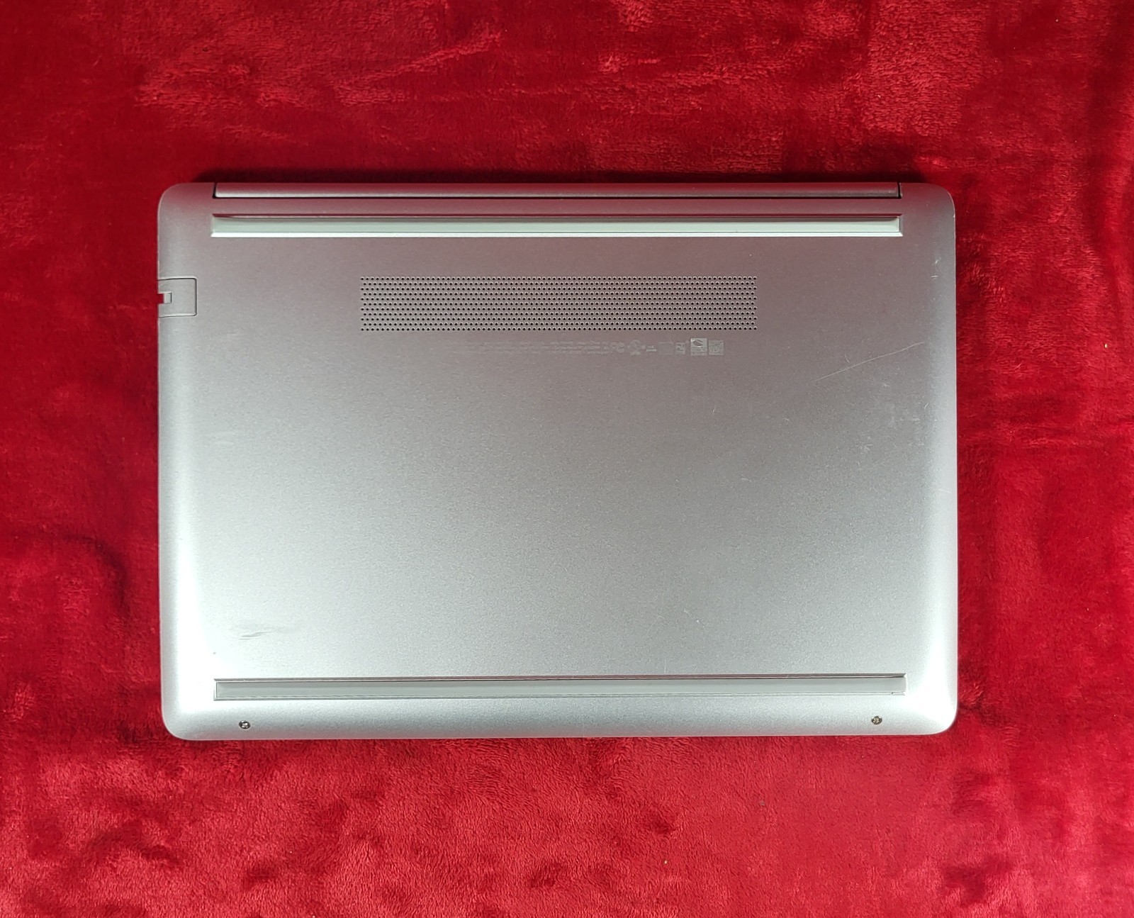 HP 14-ck0061st Pentium Silver N5000 @ 1.1GHz 8GB RAM 1TB HDD Win 10 Pro Laptop