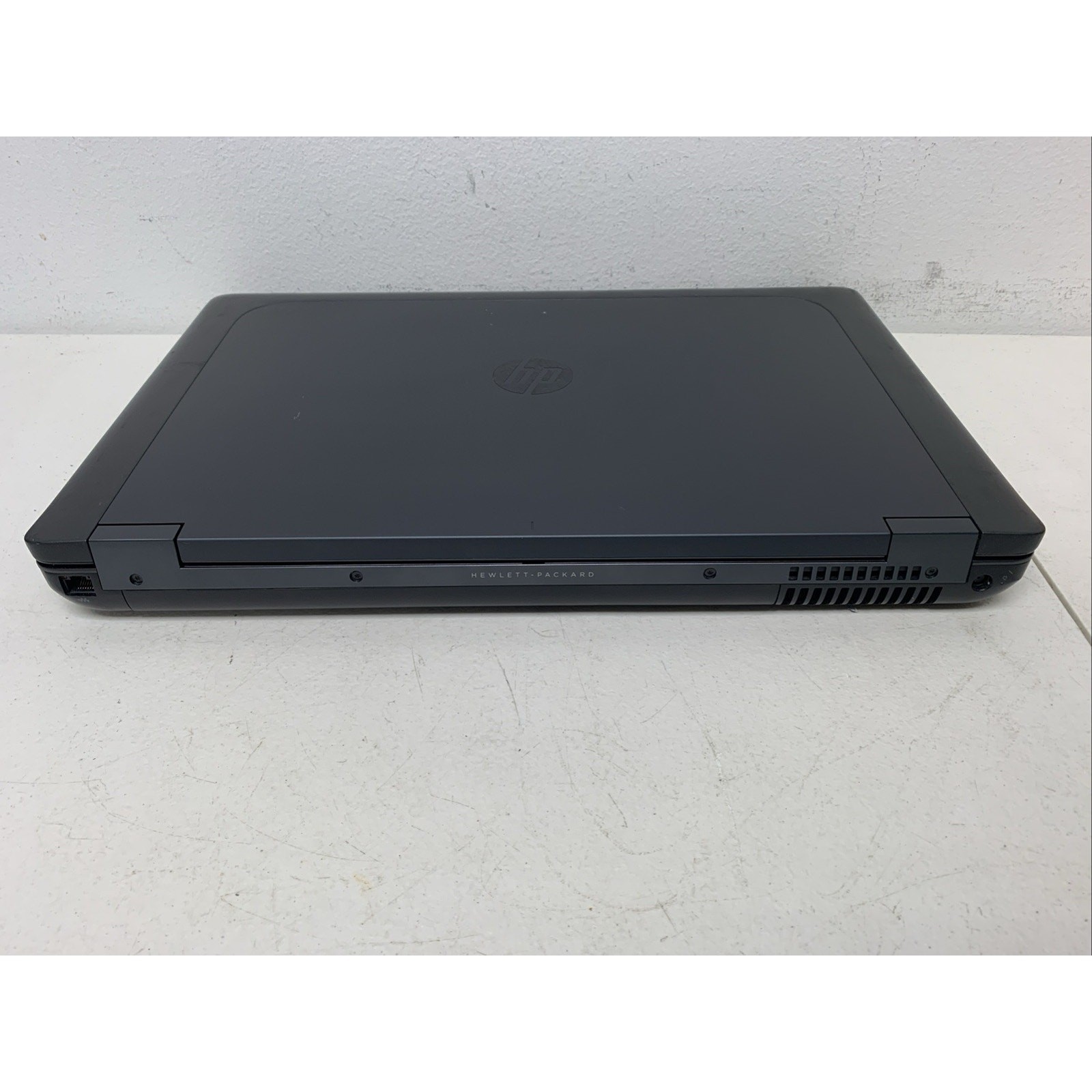 HP ZBook 17 G2 Core i7-4700M 2.40GHz 12GB RAM 256gb SSD Wind 10 Pro Read Descr