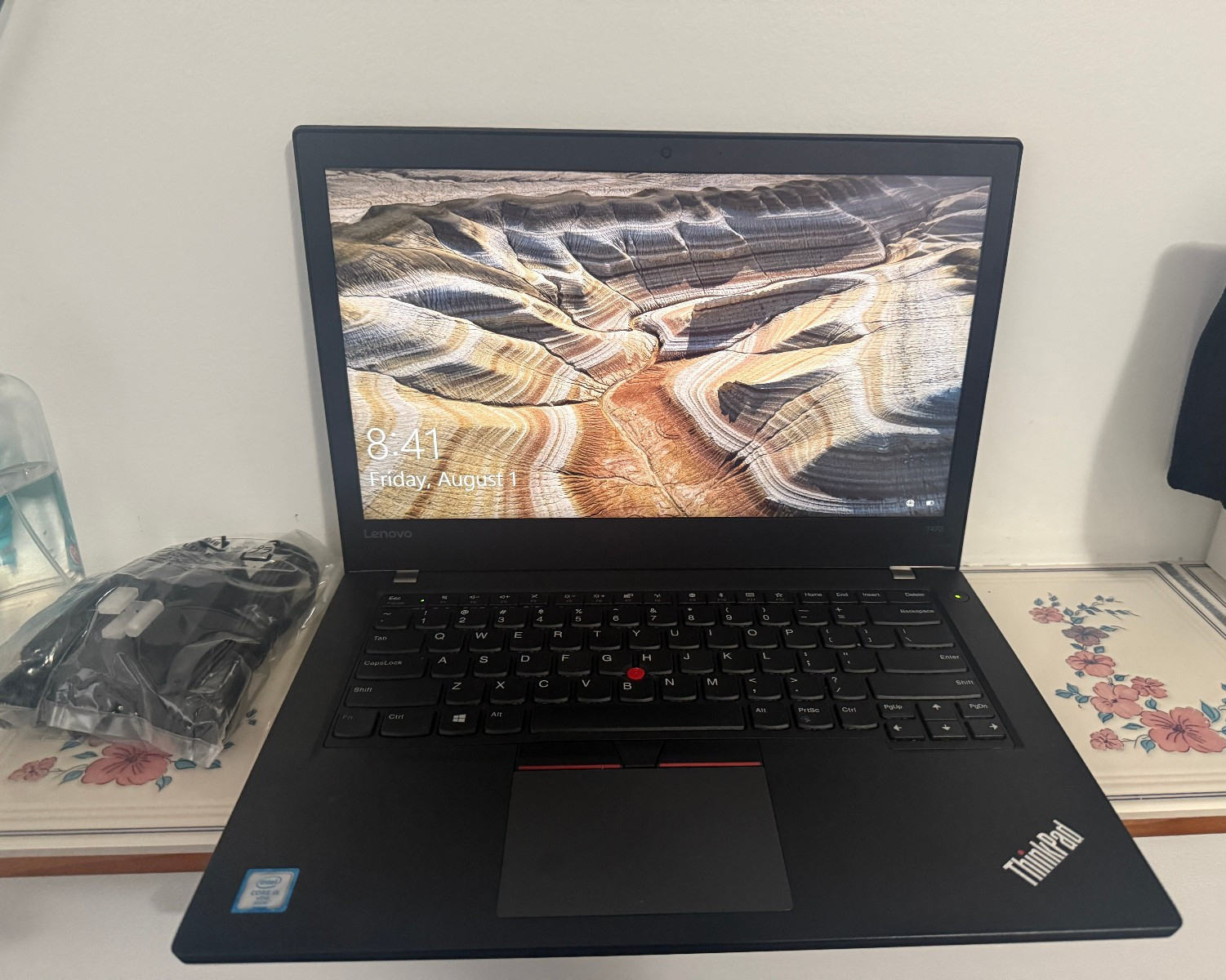 Lenovo ThinkPad T470 FHD i5 8GB 256GB SSD Win 10 Pro + OEM Charger