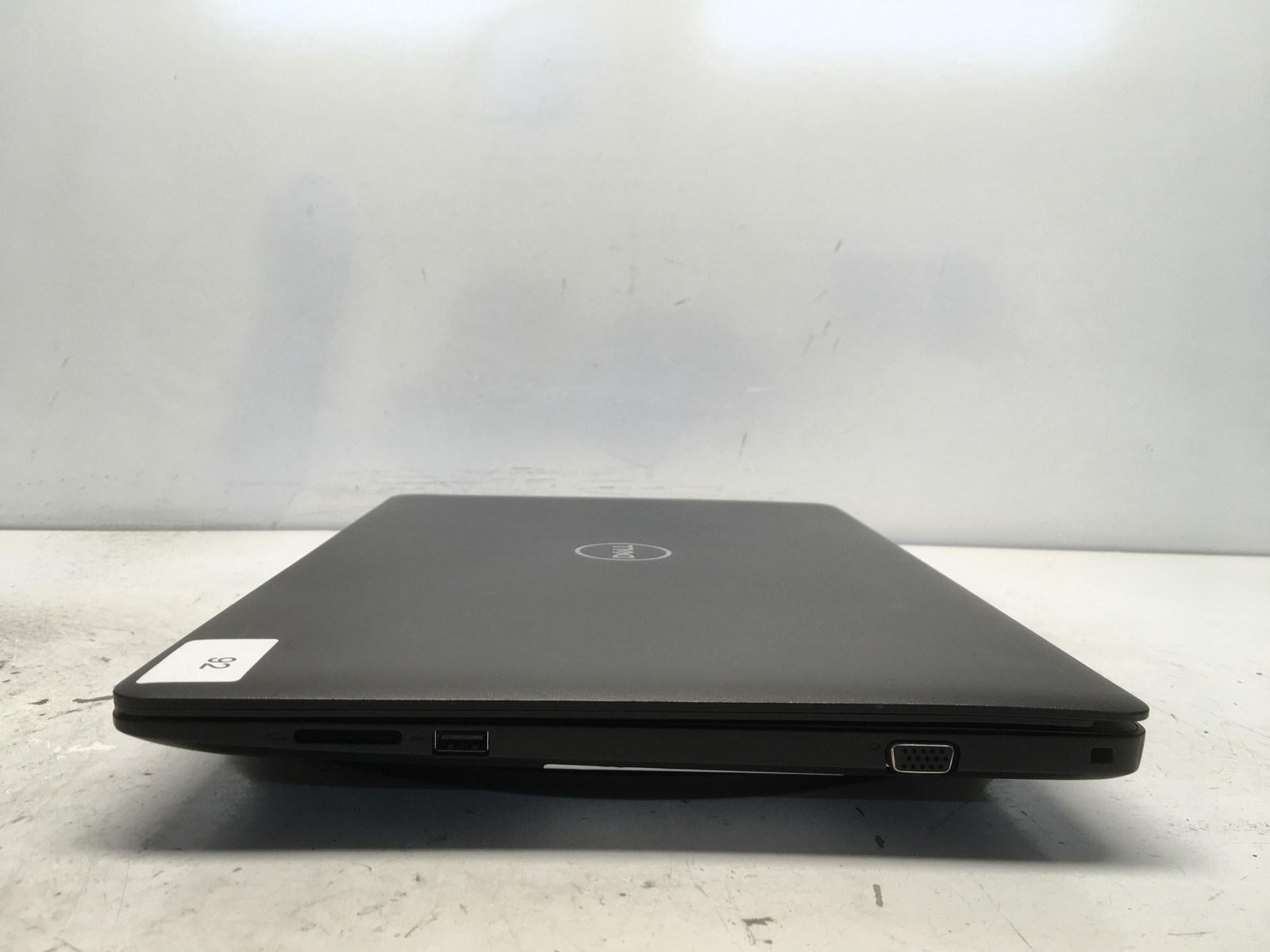Dell Latitude 3590 Intel i3-7020U 2.3GHz 8 GB NO HDD No Batt