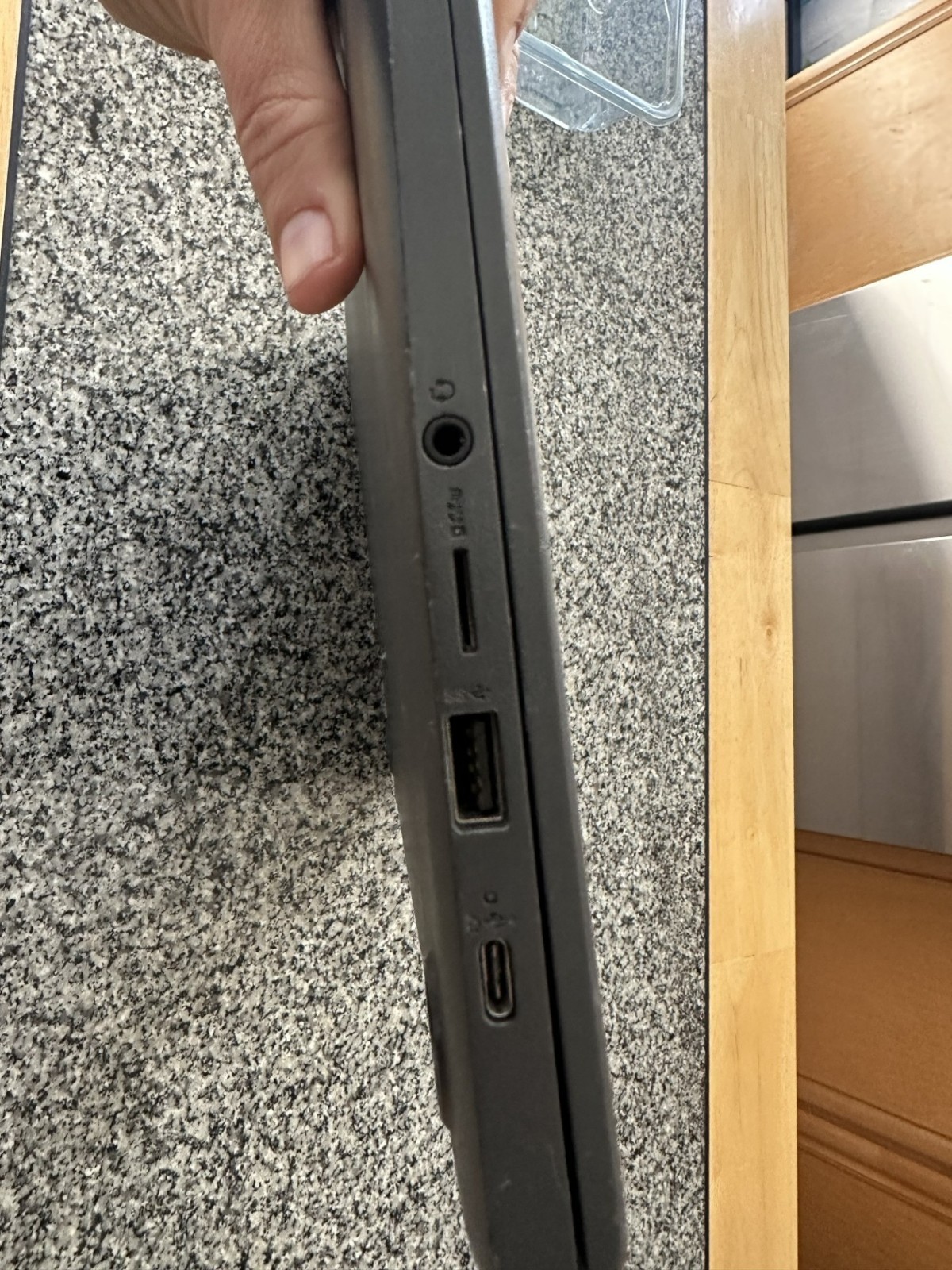 HP Chromebook 14-ca061dx 14″ Intel Celeron Processor Chrome OS