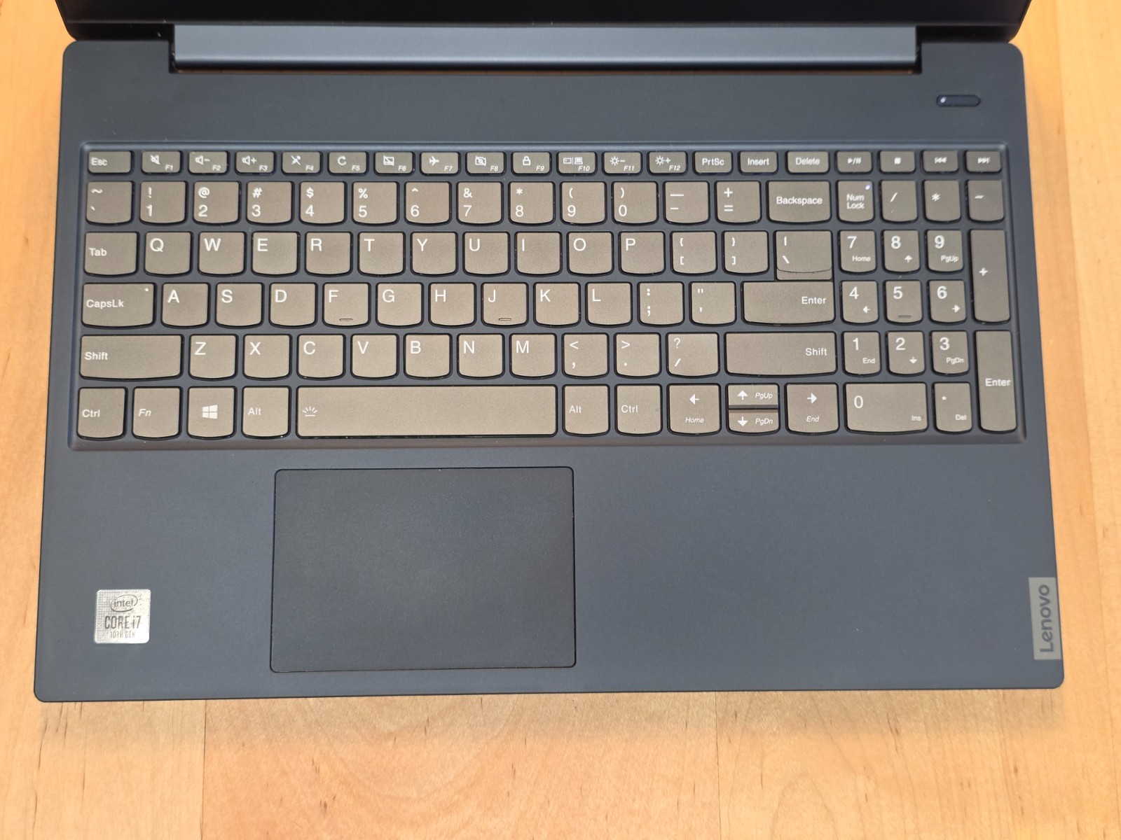 15″ Lenovo IdeaPad S340-15IL – i7, 8GB, 256GB NVMe M.2 SSD | W11 Rdy!!