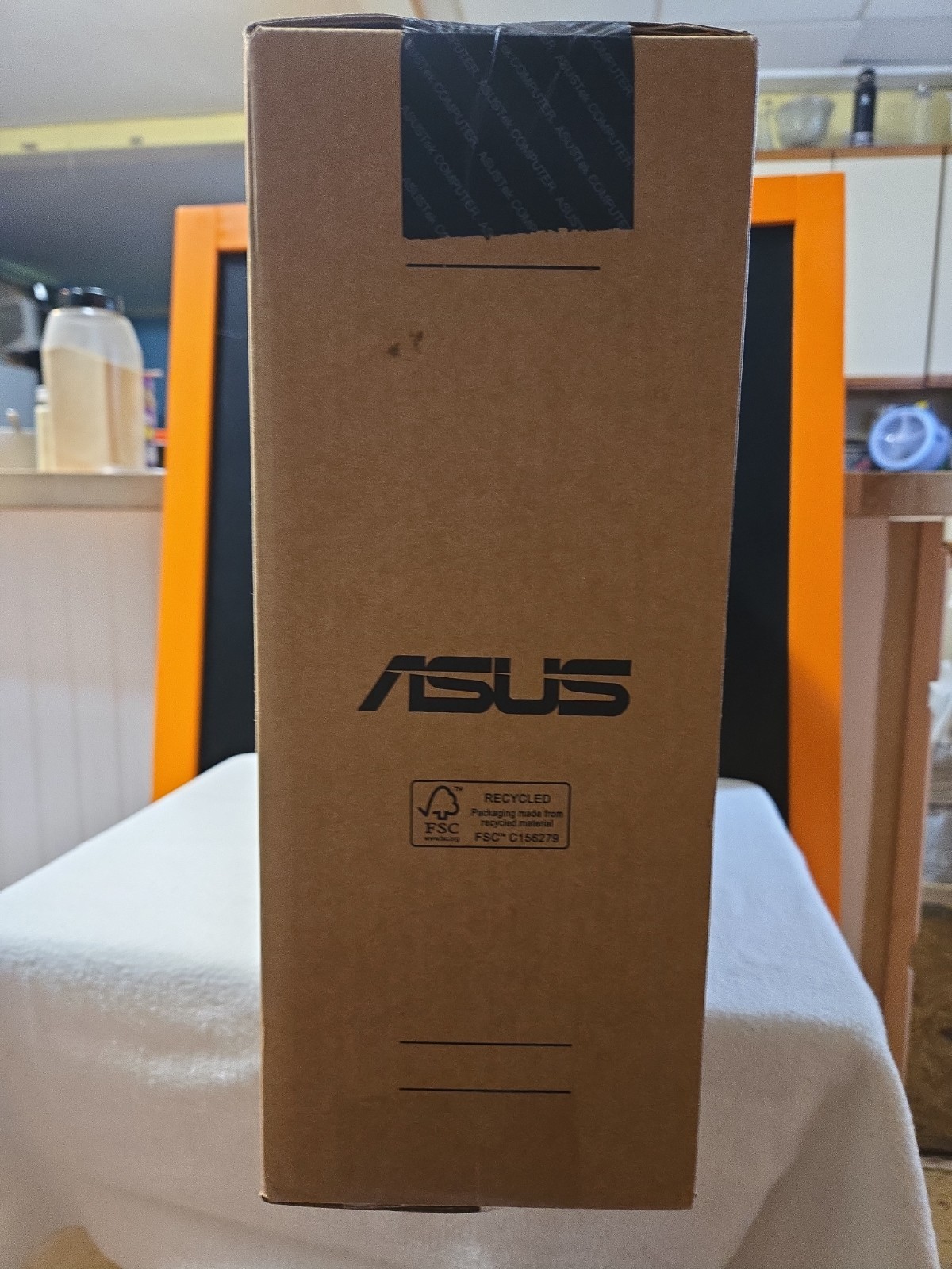 ASUS Vivobook Copilot+ AMD Ryzen 7-260 32GB RAM 2TB PCIe SSD 18 in WUXGA 144Hz