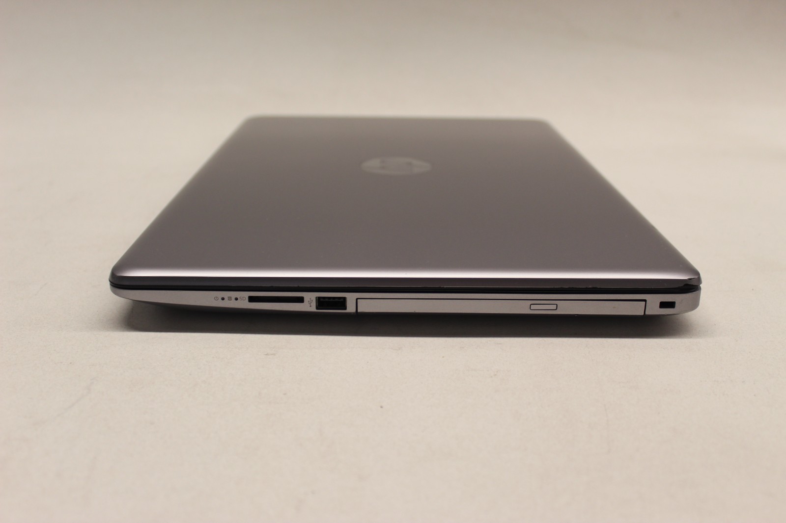 HP Probook 470 G7 I7-10510U 256GB NvME SSD 16GB DDR4 Win11Pro Radeon 550