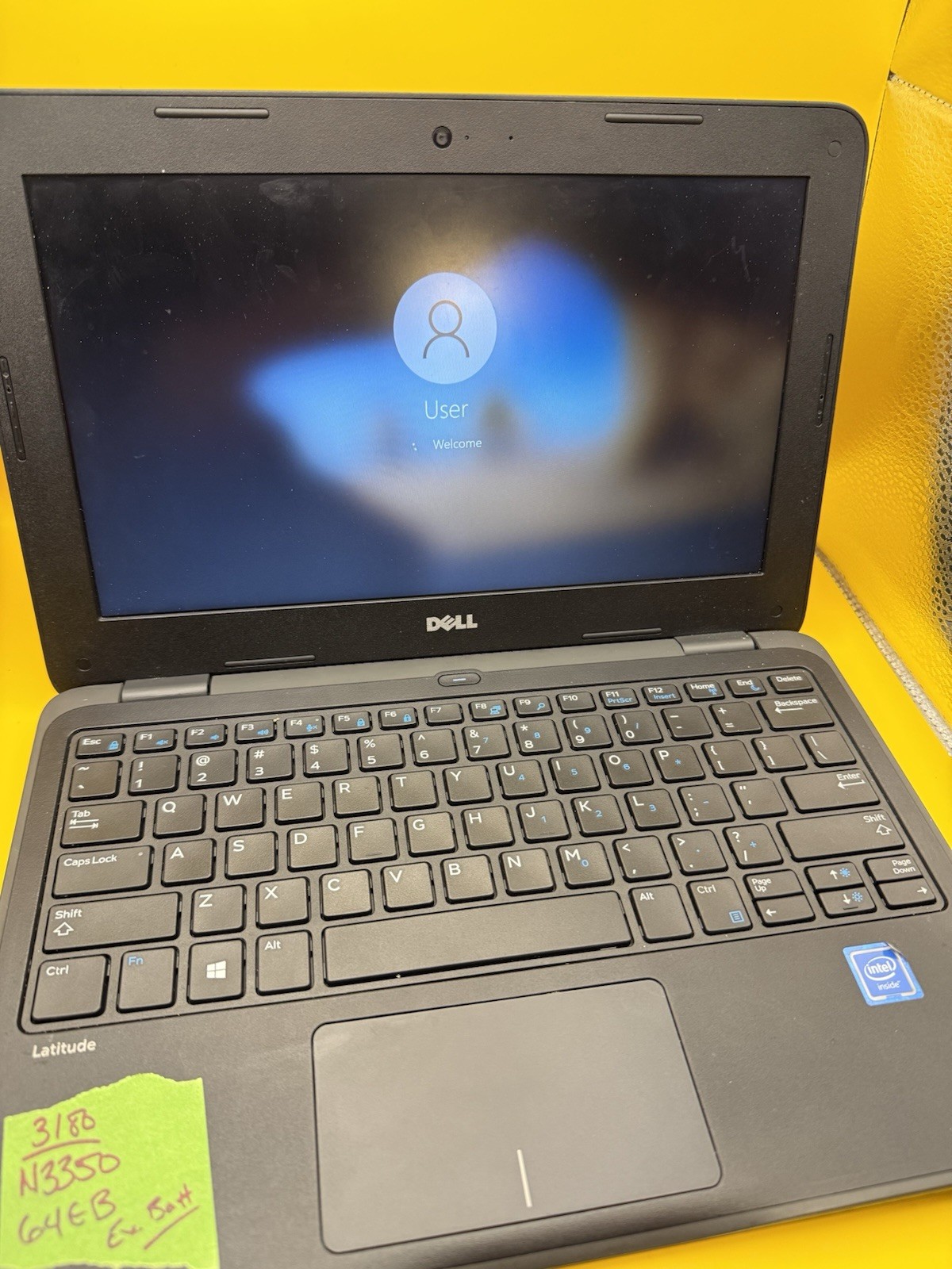 Dell Latitude 3180 – 11.6″ – Celeron N4200 1.1GHz – 4GB 128GB SSD – Win10 Pro