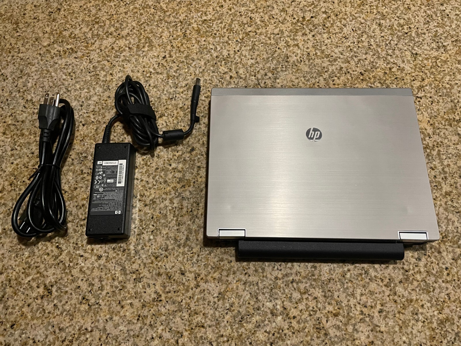 HP Elitebook 2540p Intel i7 2.13GHz Windows 11 Pro 512GB SSD Office Pro 2021