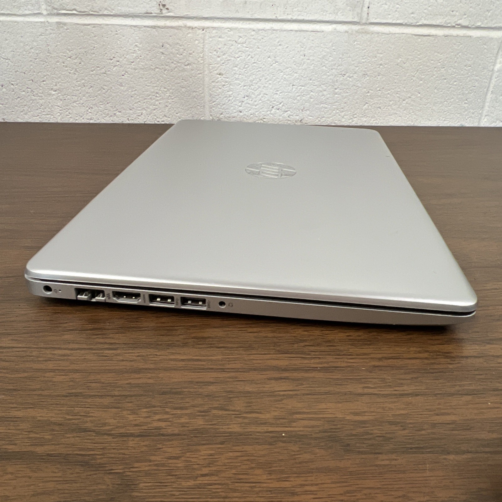 HP 15-da3016cy Laptop i5-1035G1 1.00Ghz, 12GB Ram, 2TB HDD, Windows 11 Home