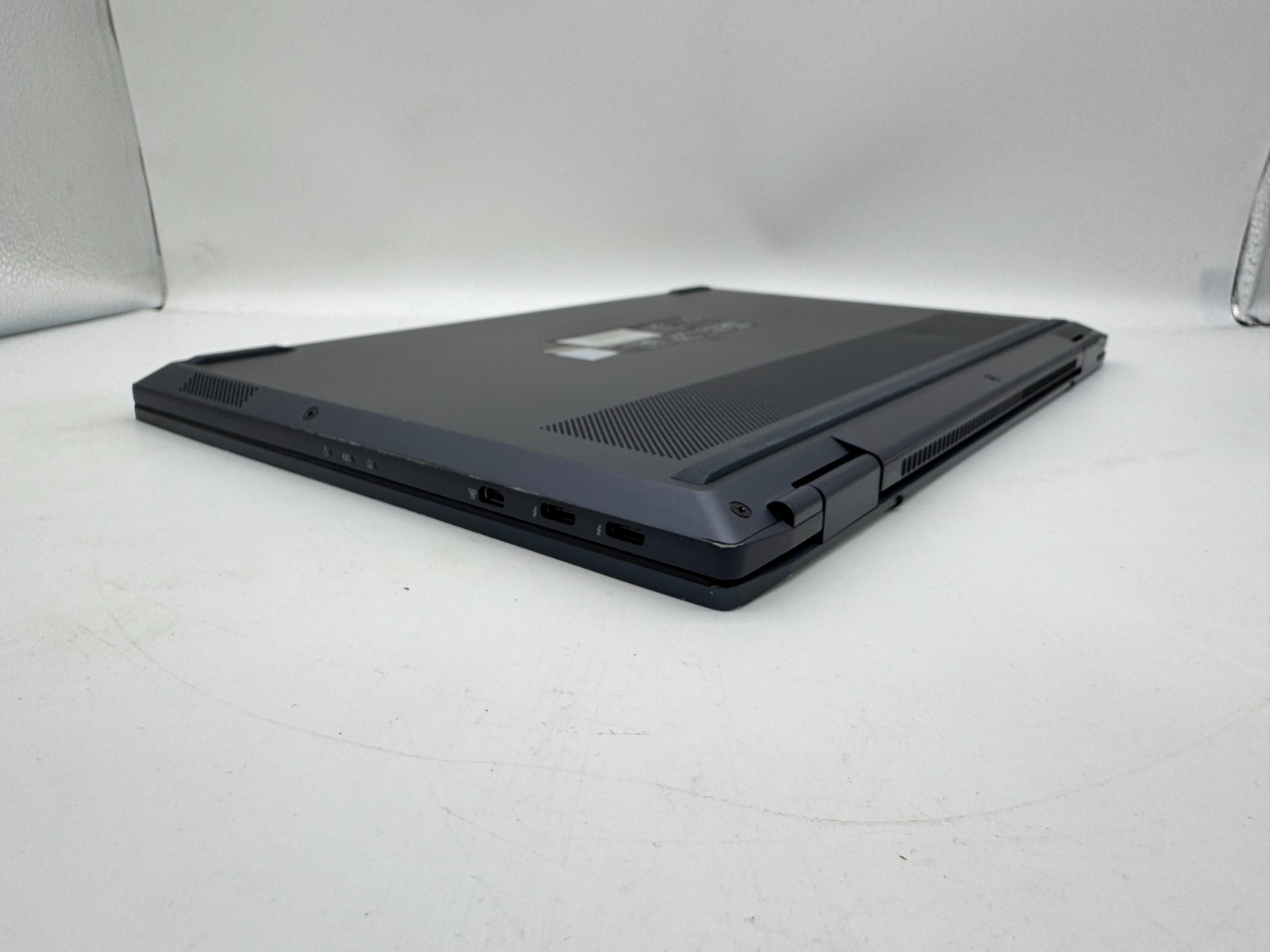 ASUS ExpertBook B5302CE 13.3″ FHD Laptop intel i5-1135G7 16GB 512GB SSD Win11Pro