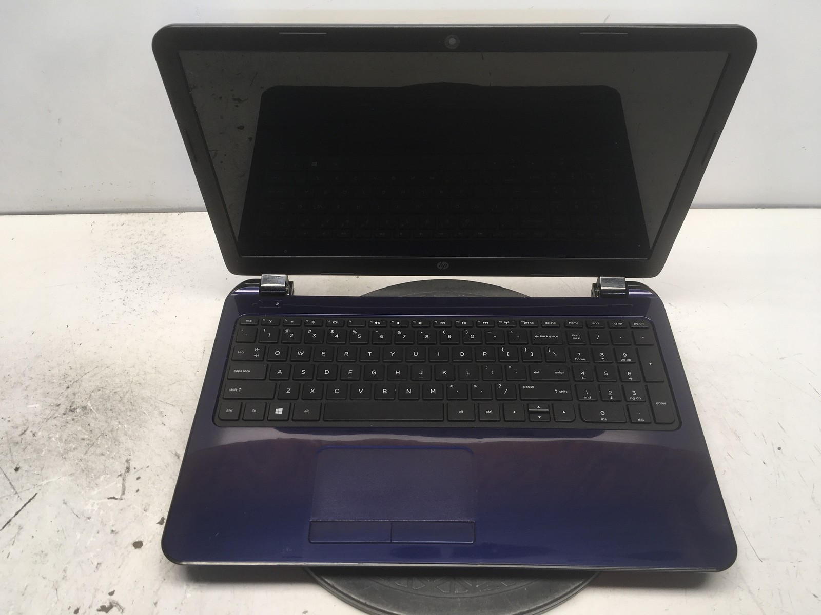 HP 15-G041CY AMD E1-2100 1000MHz 4 GB NO HDD No Batt