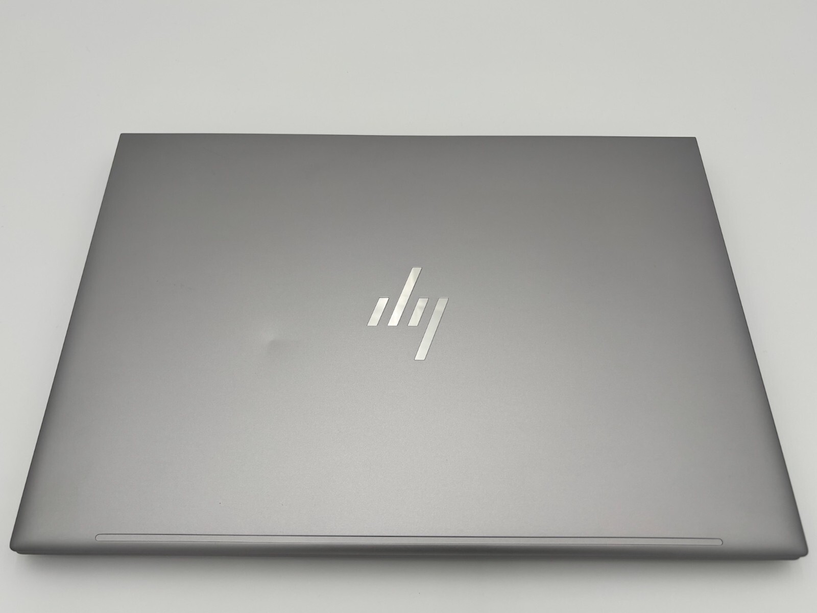 HP ZBook Firefly Laptop 16 inch G10 512GB / 16GB / I7 / RTXA500