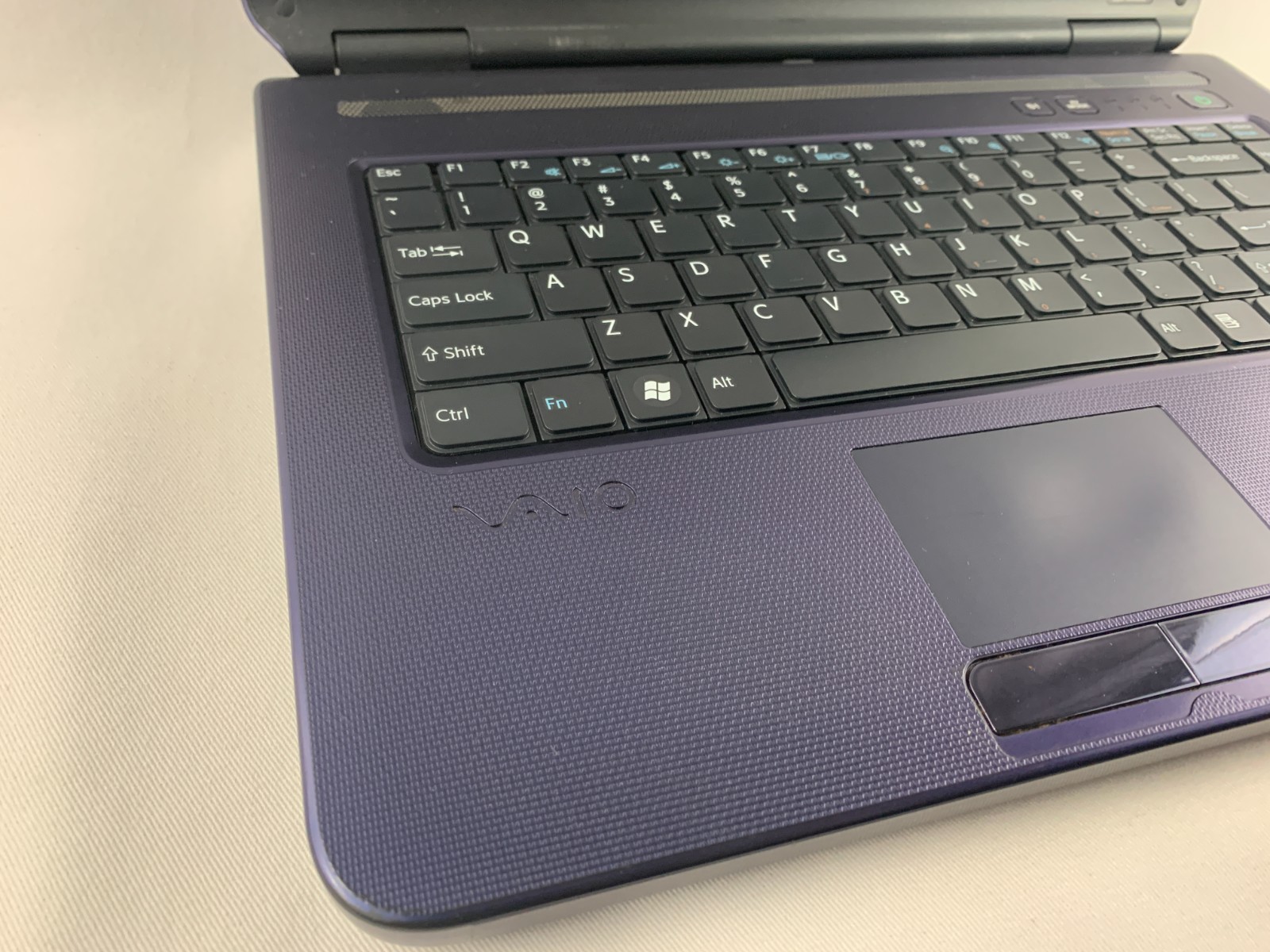Sony VAIO PCG-7133L Blue Laptop For Parts or Repairs, No Touchpad, Win Vista