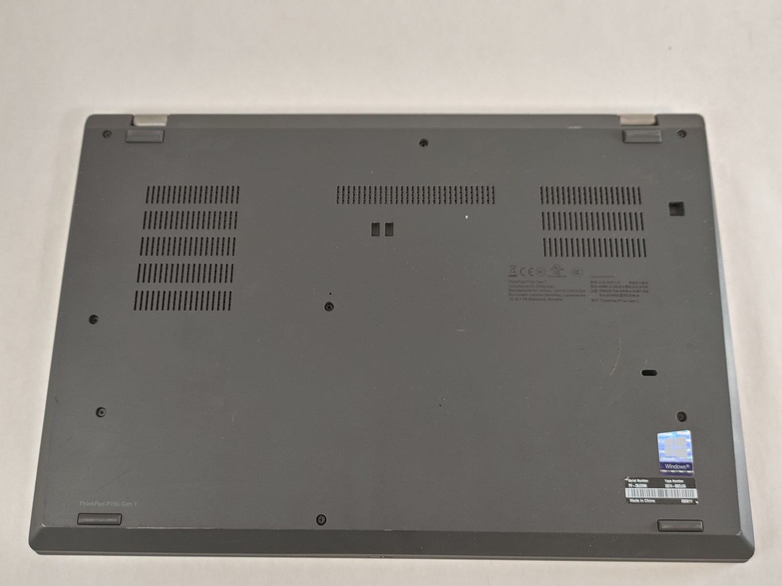 Lenovo ThinkPad T15s Gen 1 Core i7-10610U 1.80 GHz 16 GB DDR4 256 GB M.2 Windows
