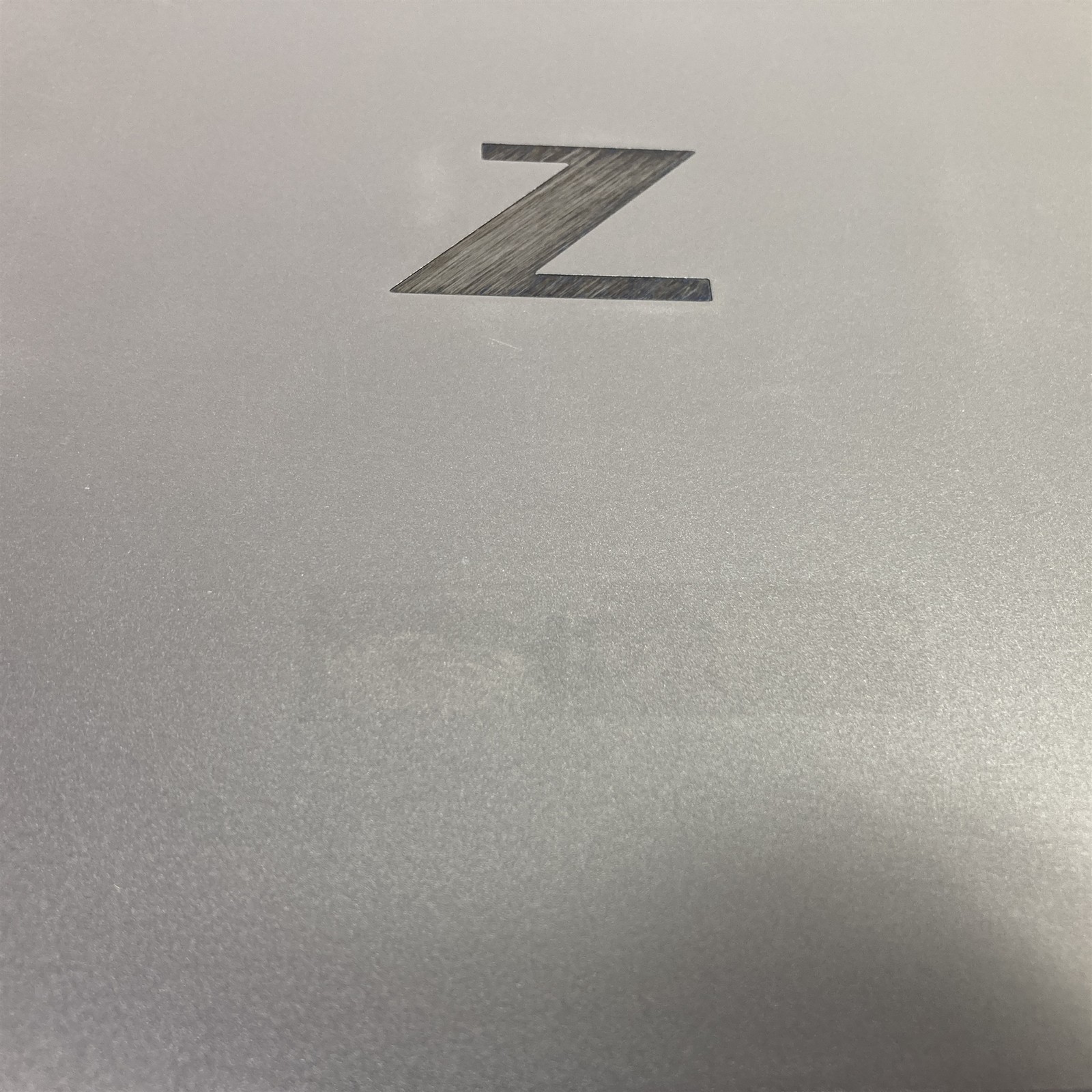 HP ZBook Fury 15 G8 15.6″ Core i9-11950H 2.6GHz – 32GB – 1TB NVMe SSD – Win 11