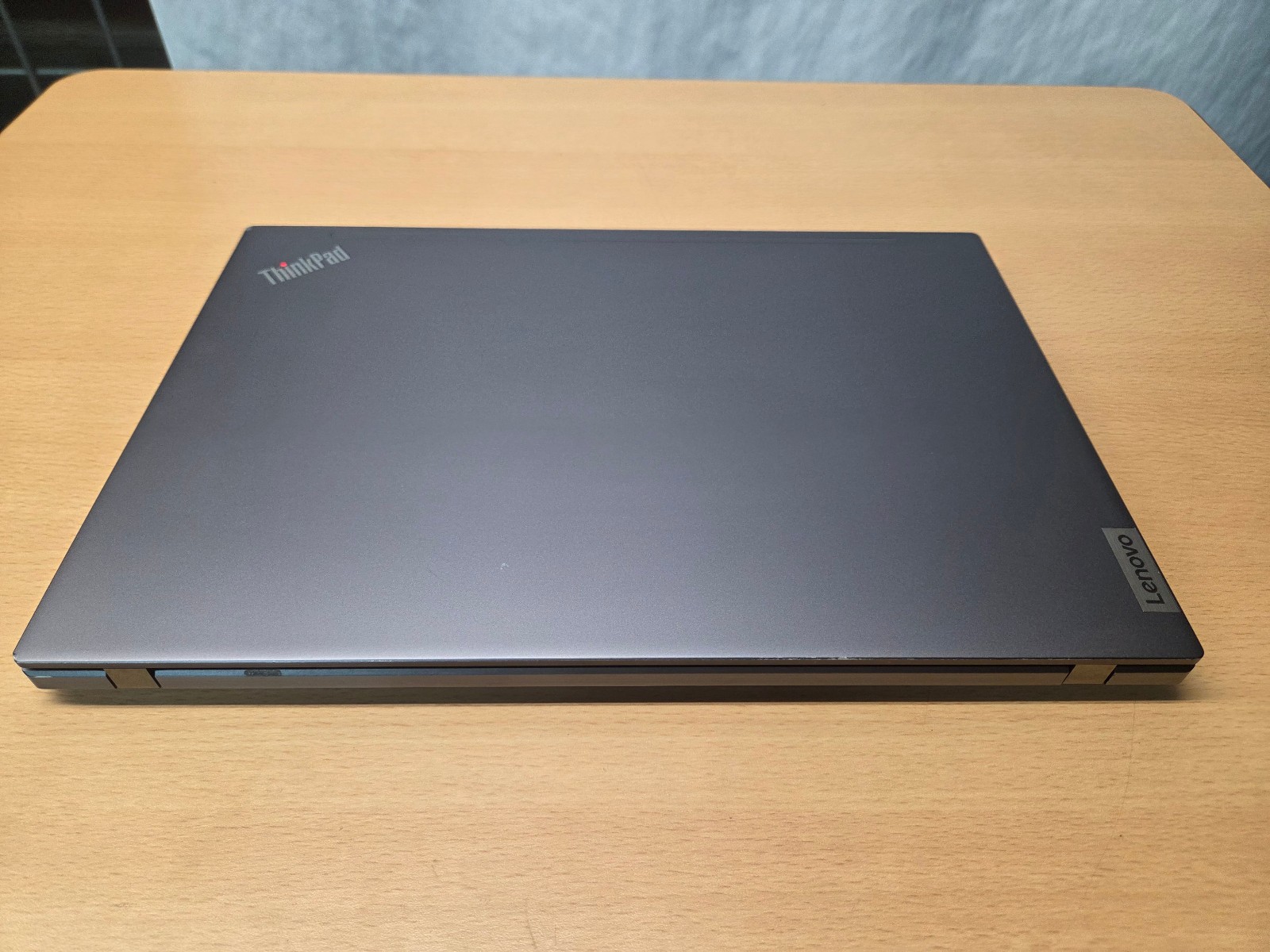 Lenovo ThinkPad T14 Gen2 I5-1135G7 16GRAM 512GSSD WIN11P Iris Xe Touchscreen