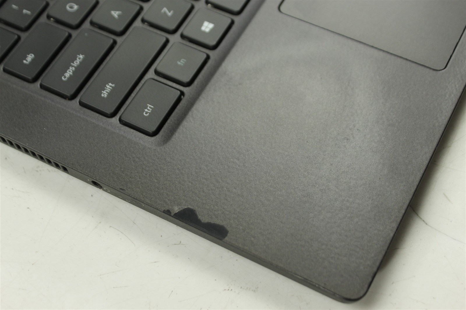 Dell Latitude 7420 14″ FHD Touch i7-1185G7 3.0GHz 256GB SSD 16GB RAM NO OS