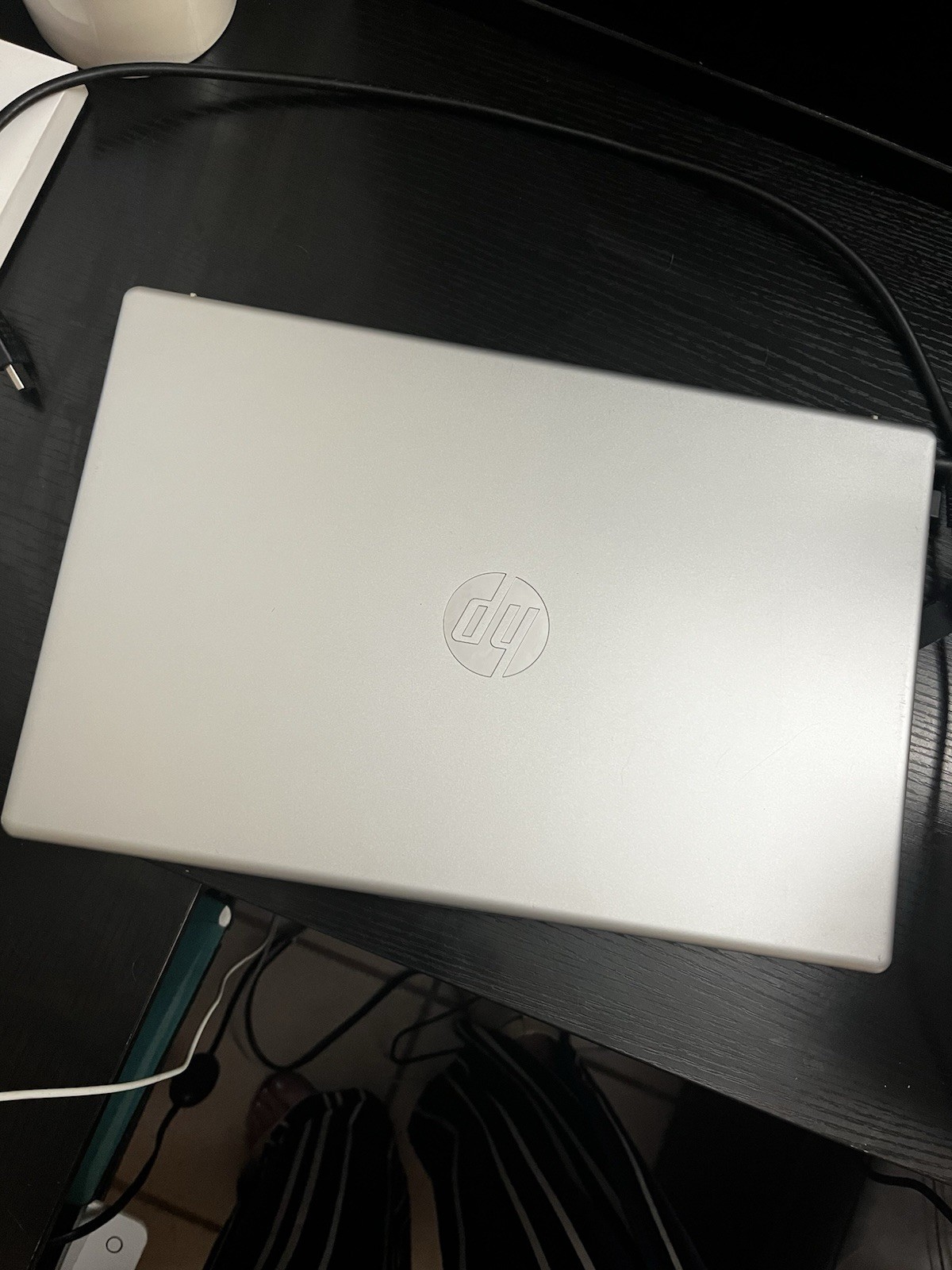 HP Touchscreen Laptop 15.6″ Ryzen 3 7320U 8GB 238GB SSD Silver Win11